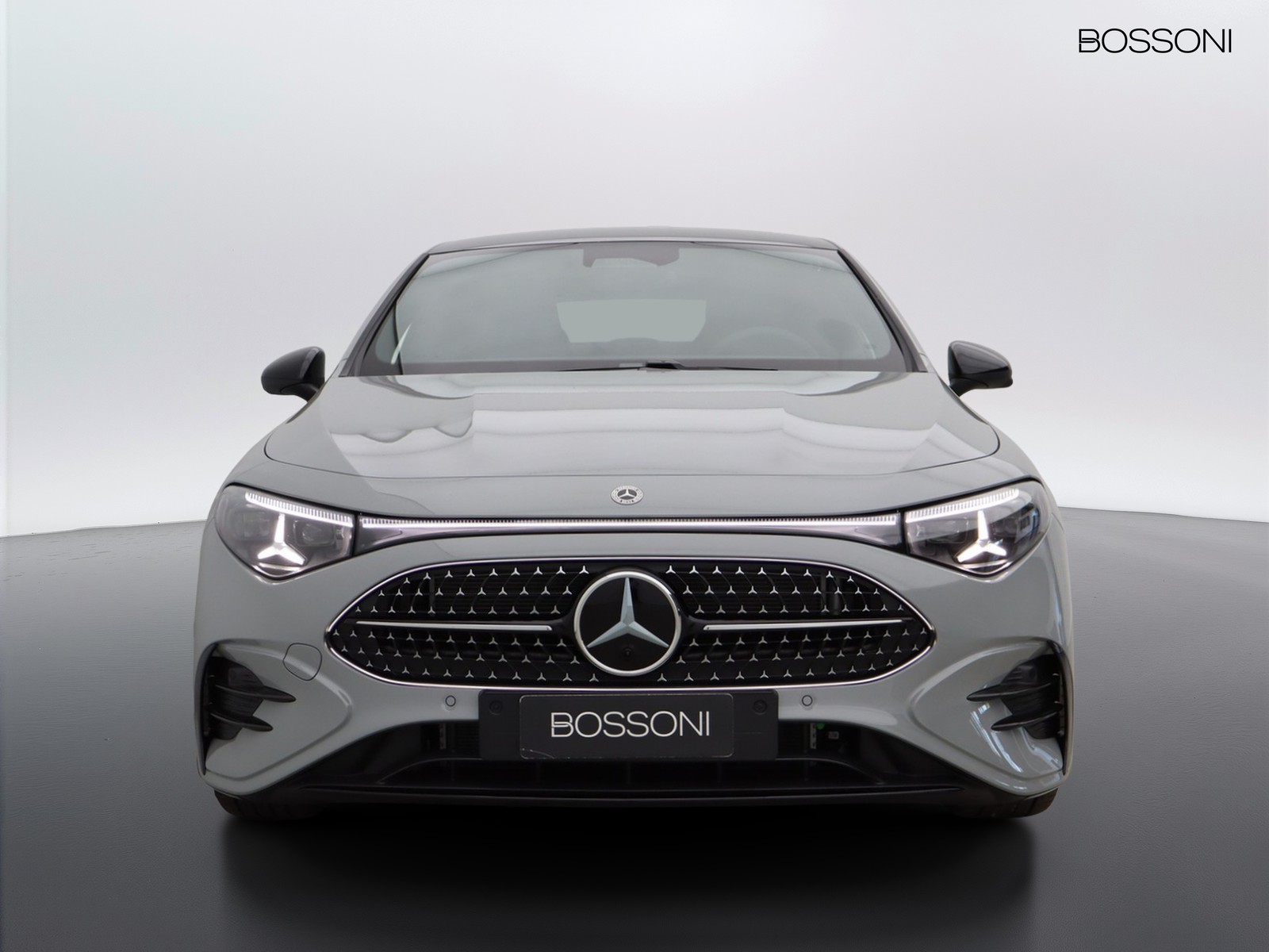 2 - Mercedes CLA 220 premium 4matic auto
