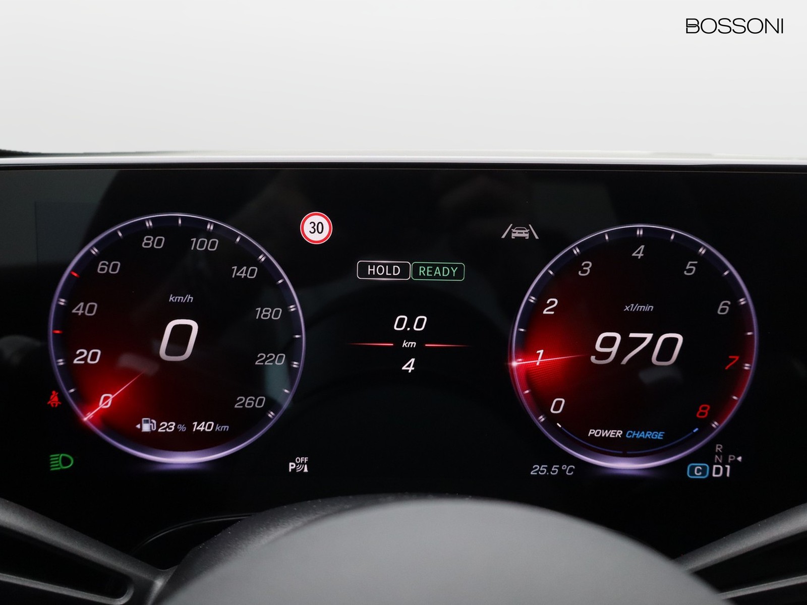 9 - Mercedes CLA 220 premium 4matic auto