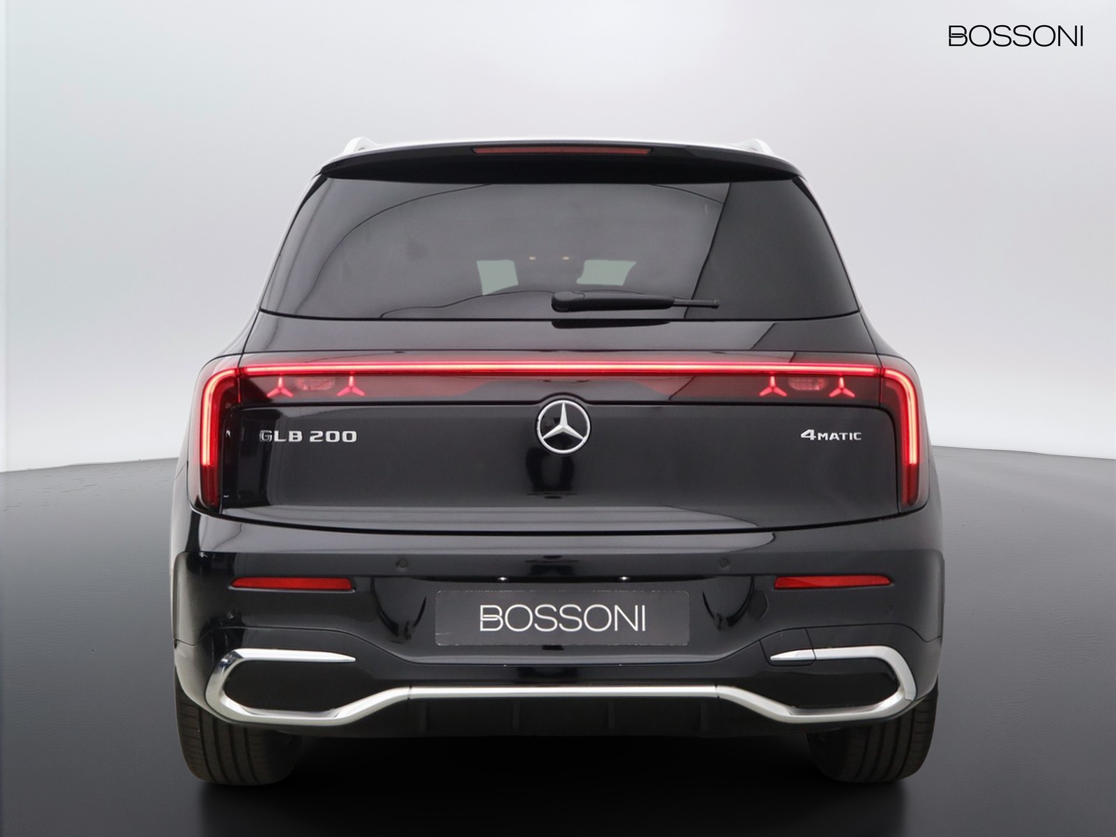 6 - Mercedes GLB 200 advanced plus 4matic 8g-edct