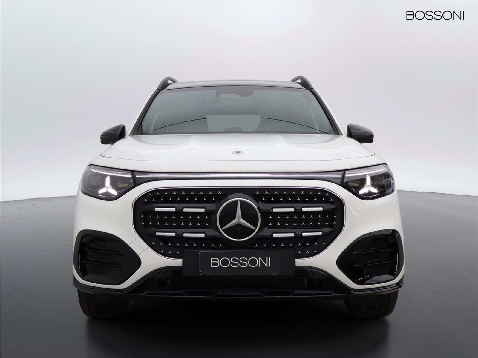2 - Mercedes GLB 220 advanced plus 4matic 8g-edct