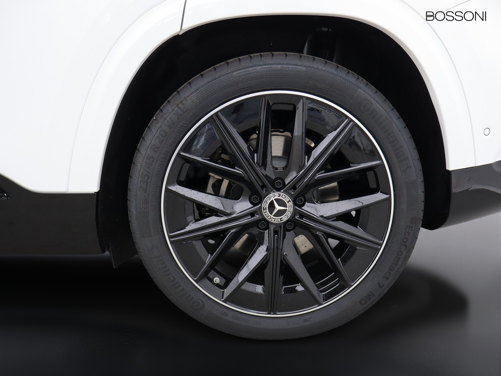 4 - Mercedes GLB 220 advanced plus 4matic 8g-edct