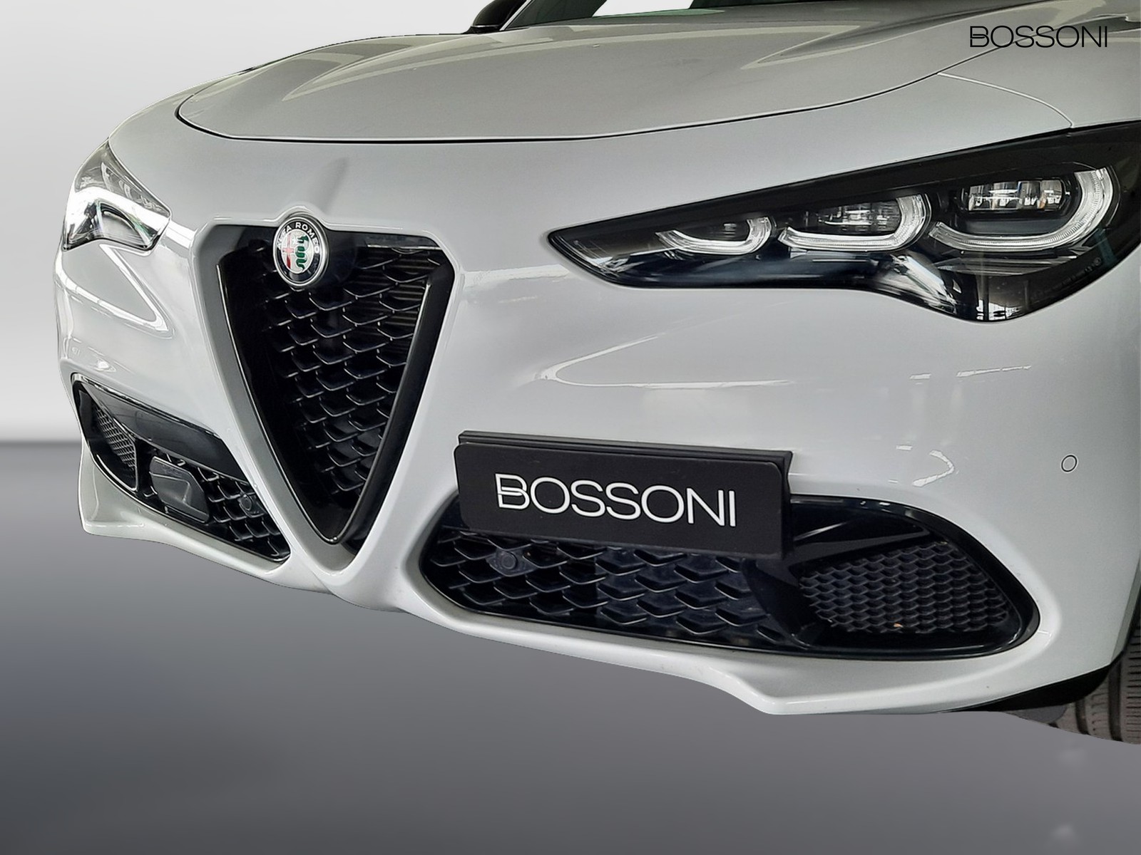 24 - Alfa Romeo Stelvio 2.2 turbo 210cv veloce q4 at8