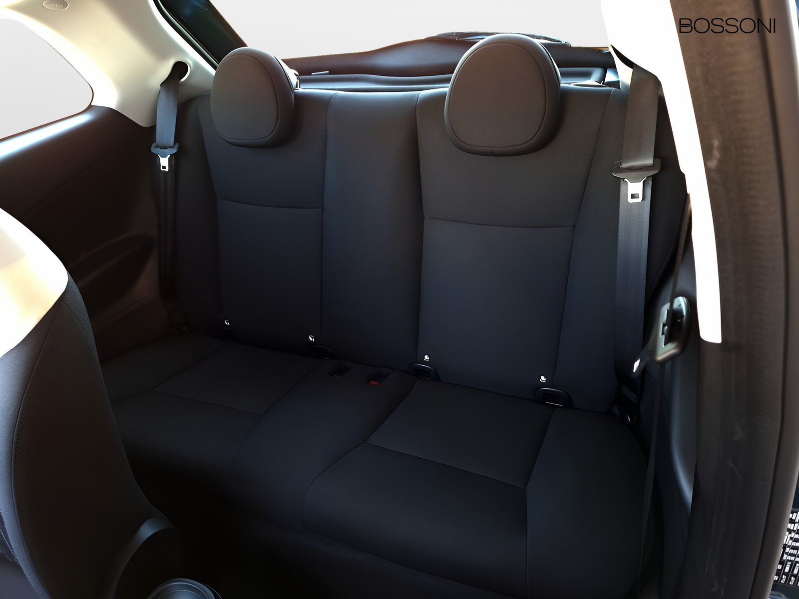 11 - Fiat 500 1.0 hybrid icon