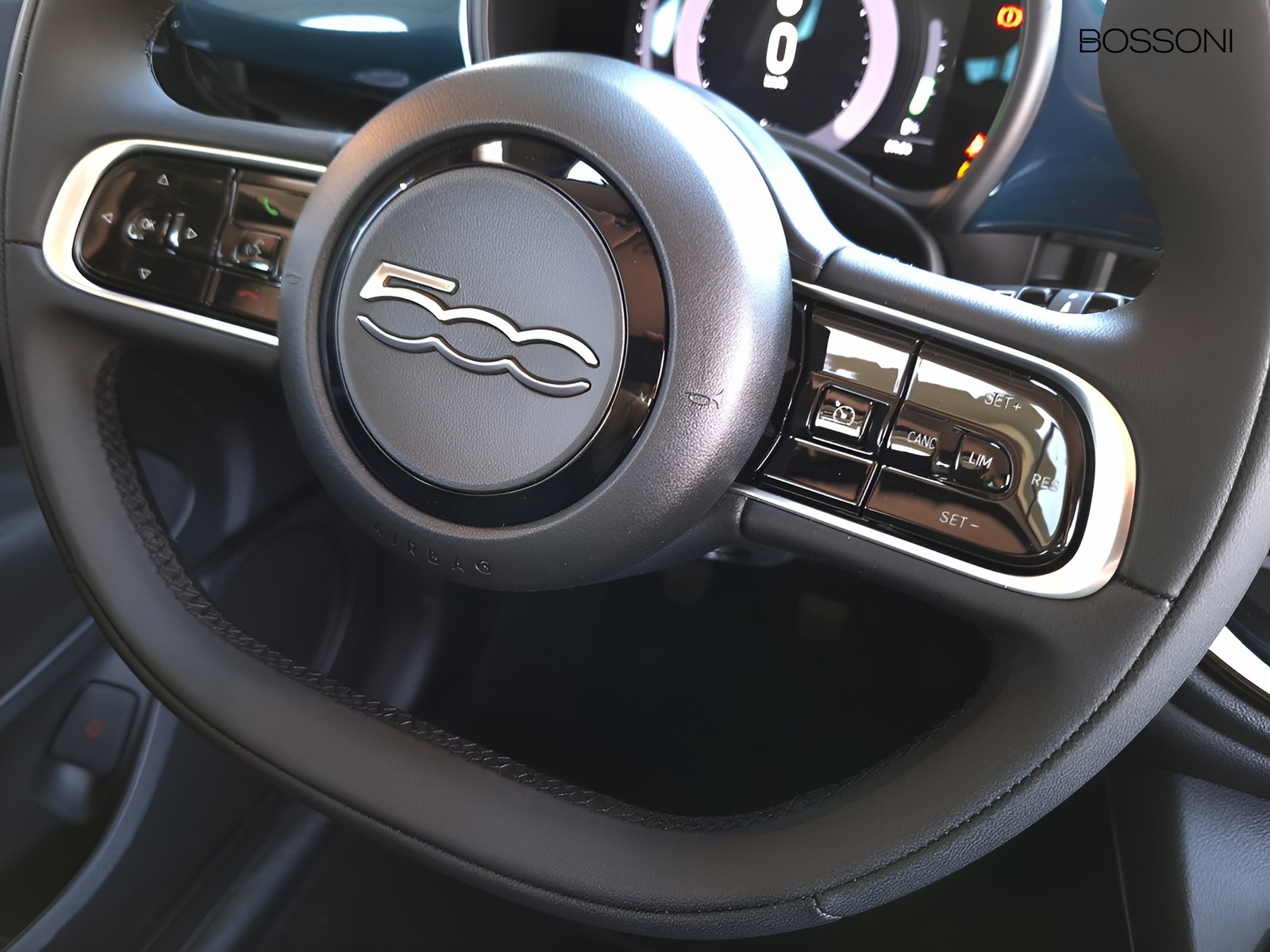 20 - Fiat 500 1.0 hybrid icon