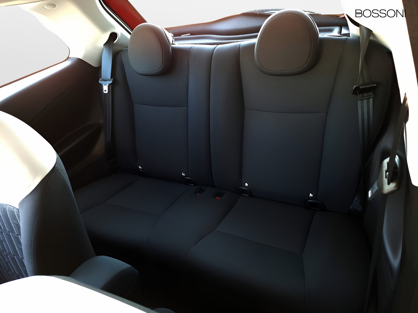 11 - Fiat 500 1.0 hybrid icon