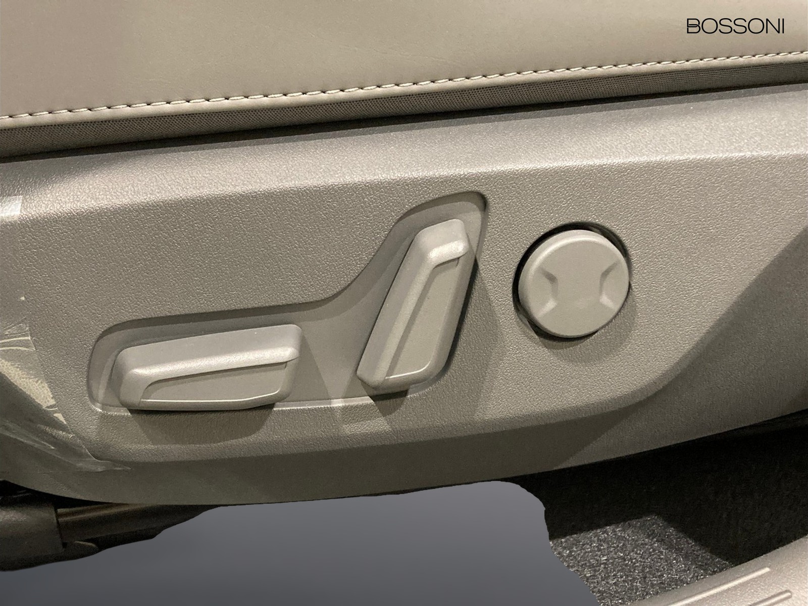 30 - Kia EV3 81,4 kwh earth