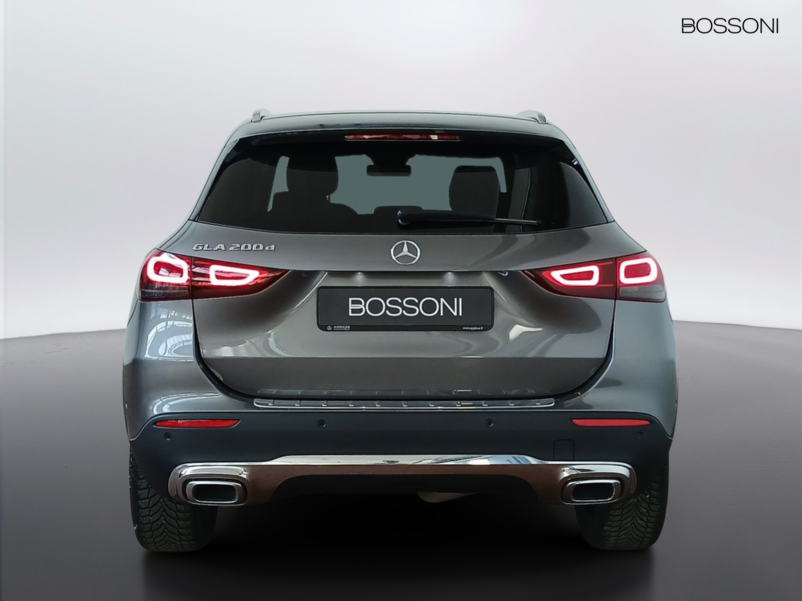 6 - Mercedes GLA 200 d sport plus 8g-dct