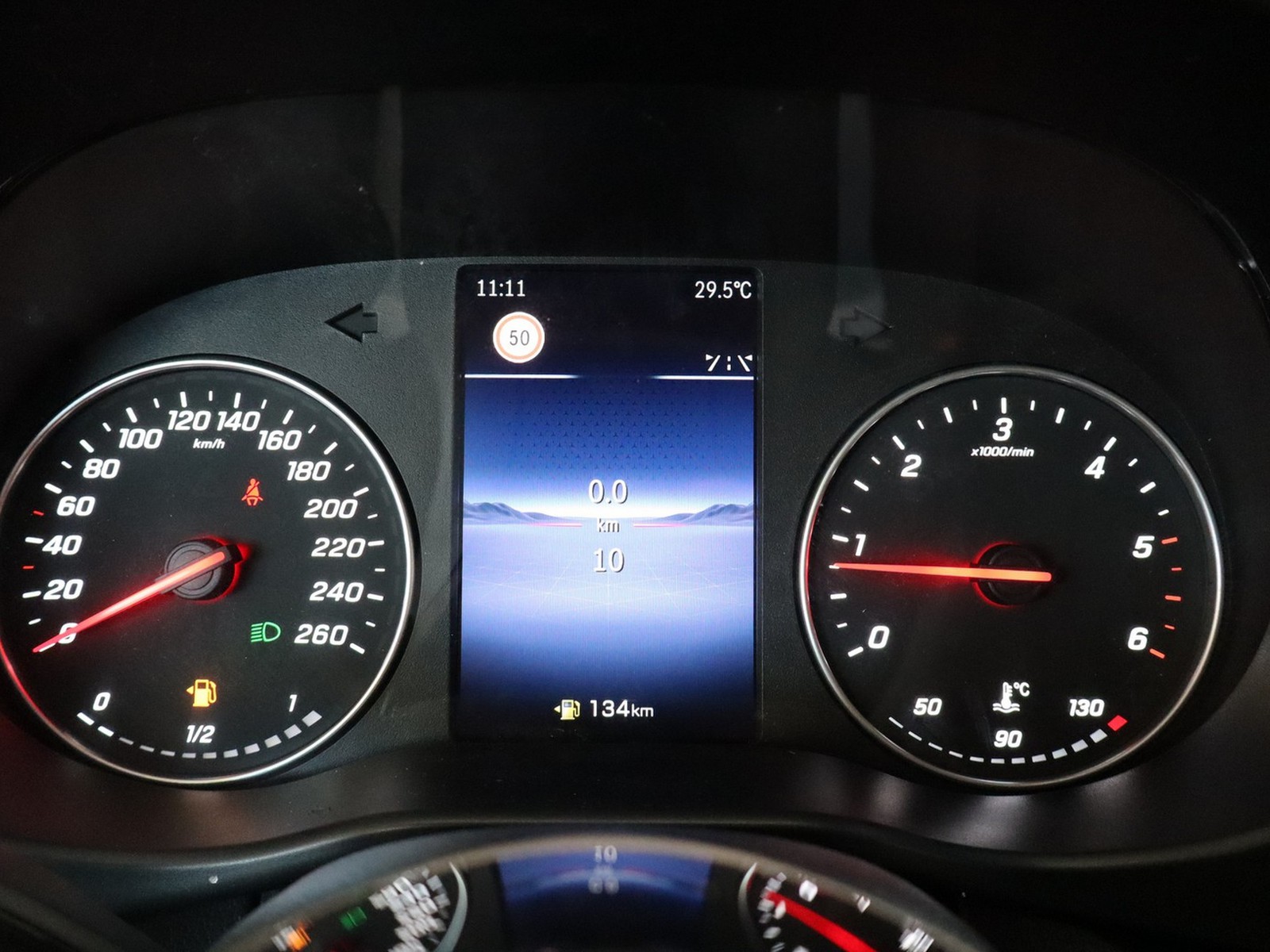 8 - Mercedes Vans Vito furgone 110 cdi long pro