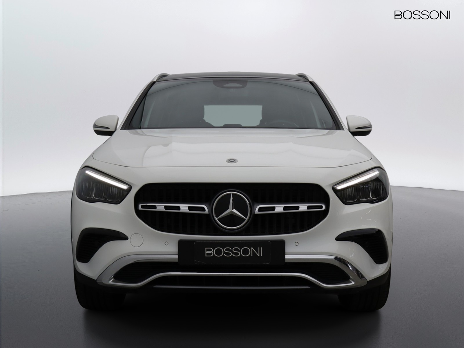 2 - Mercedes GLA 200 d progressive advanced 8g-dct