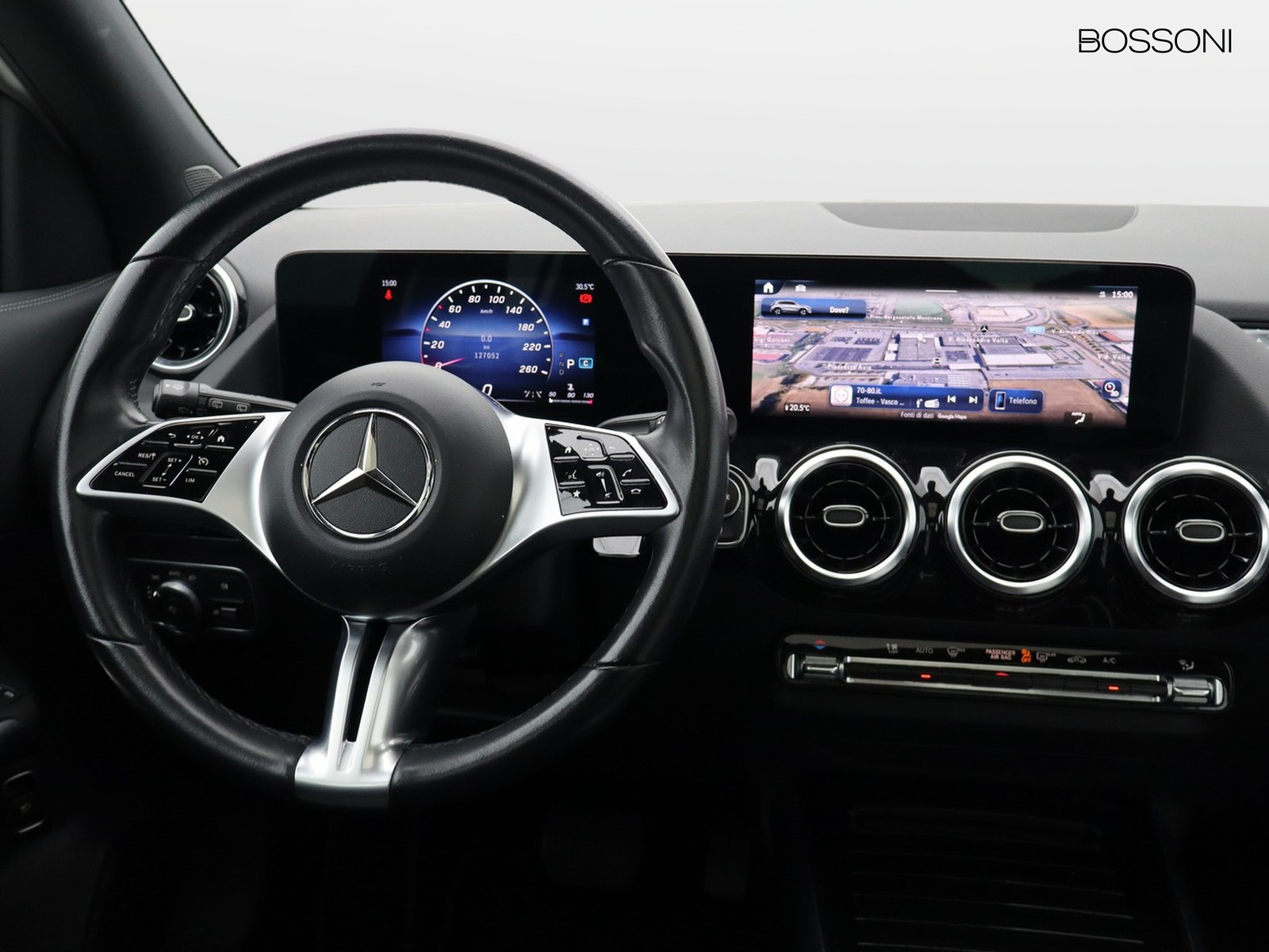 12 - Mercedes GLA 200 d progressive advanced 8g-dct