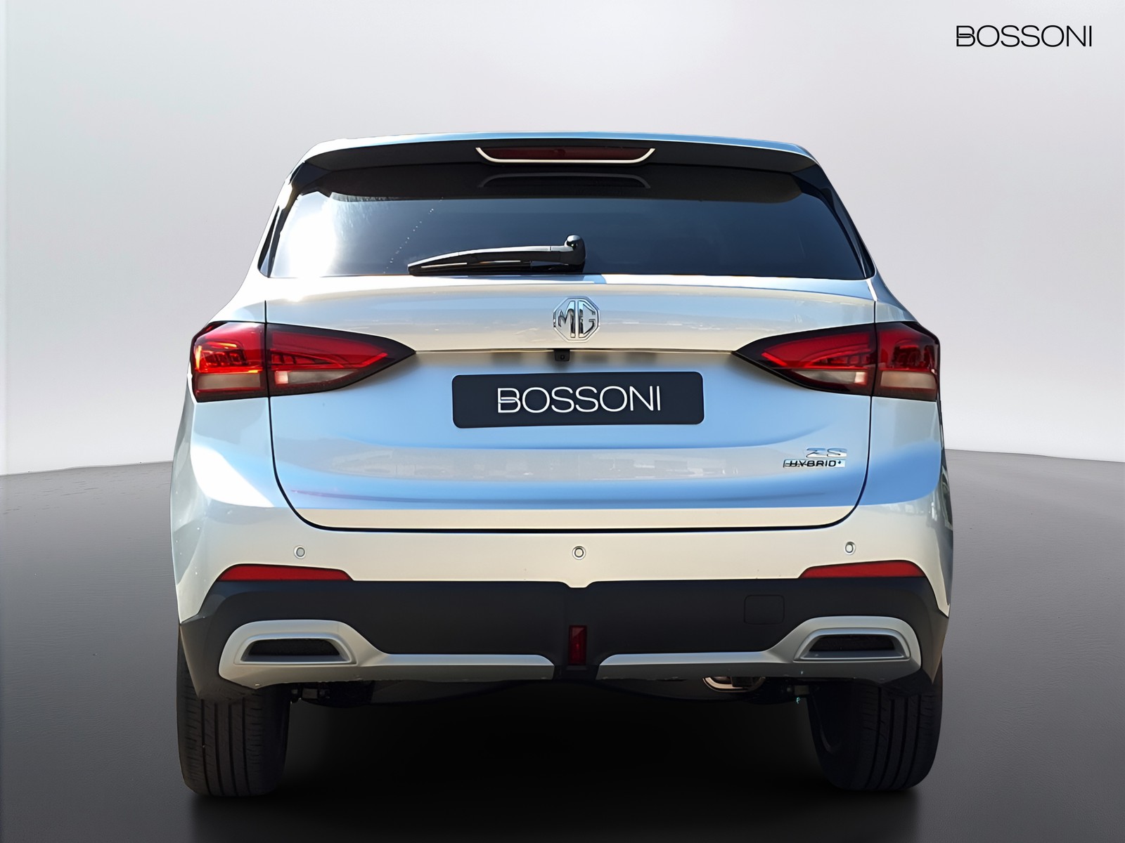 5 - Mg ZS 1.5 hybrid+ luxury auto