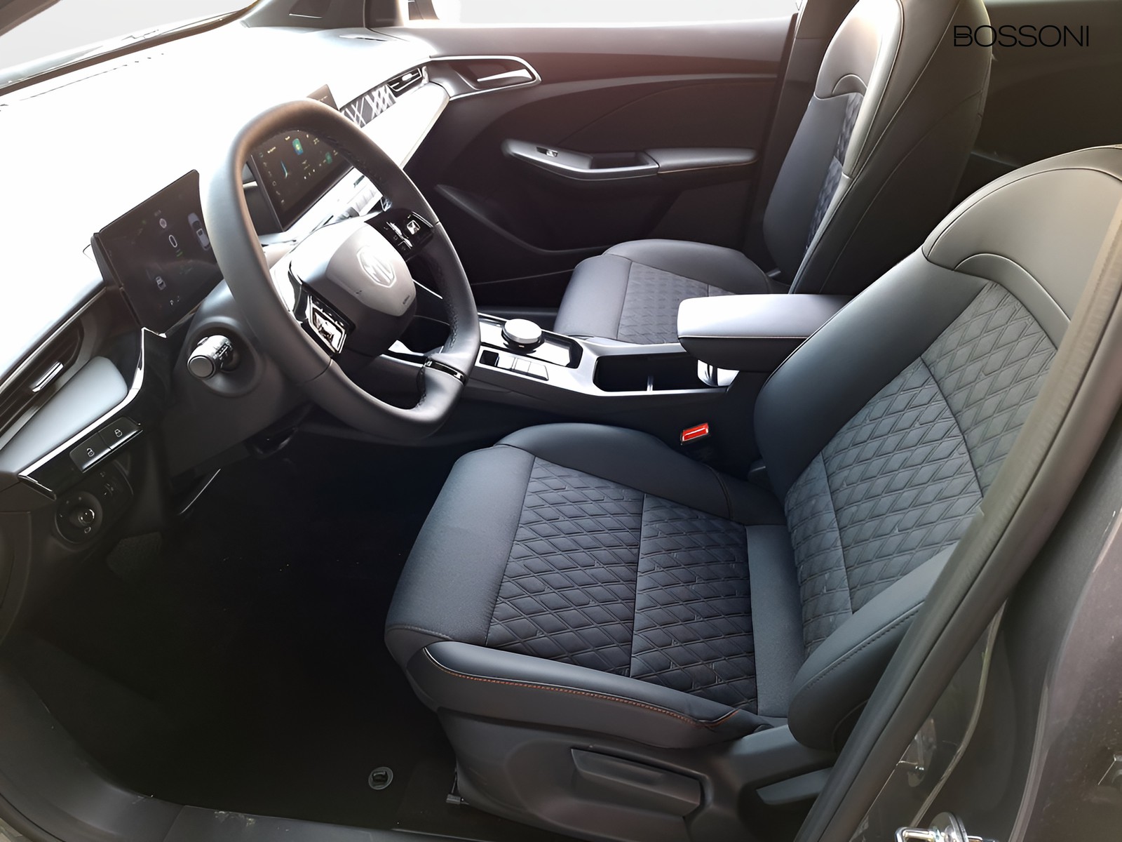 11 - Mg MG3 1.5 hybrid+ luxury