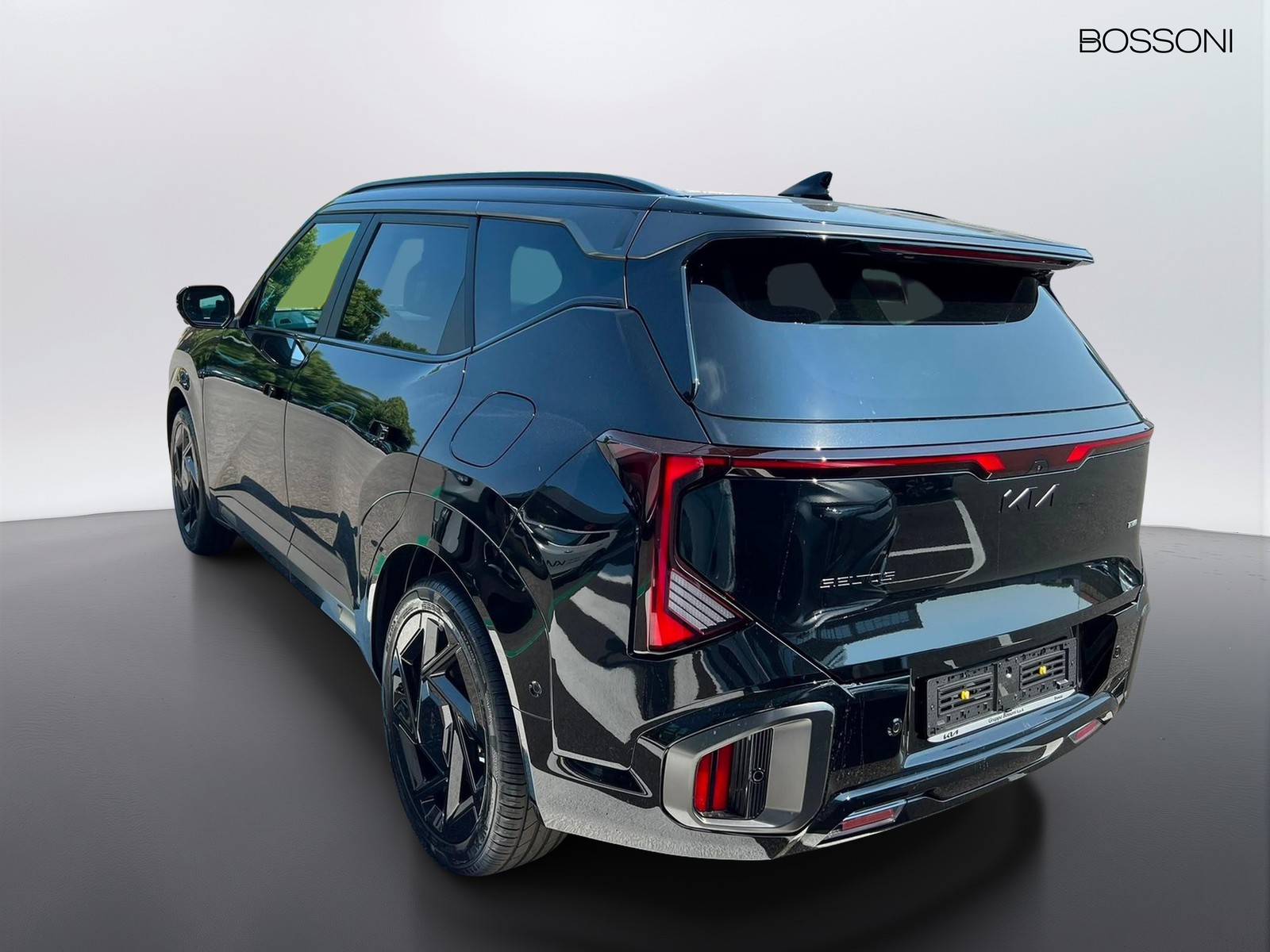 4 - Kia Seltos 1.6 t-gdi x-line techno pack 4wd dct