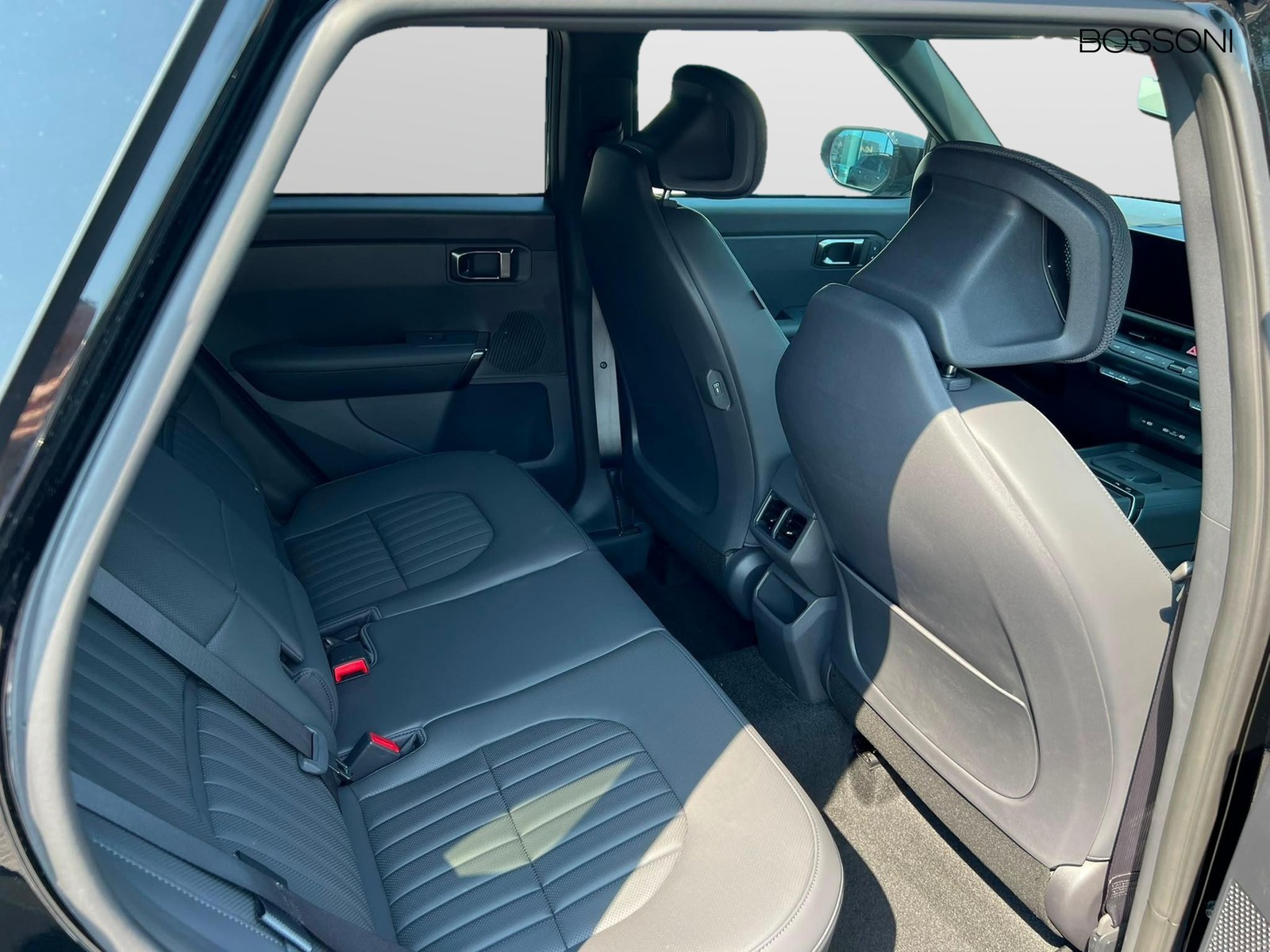 8 - Kia Seltos 1.6 t-gdi x-line techno pack 4wd dct