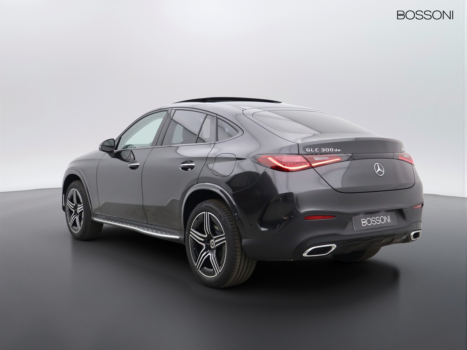 5 - Mercedes GLC coupe 300 de plug in hybrid amg line premium tech 4matic 9g-tronic