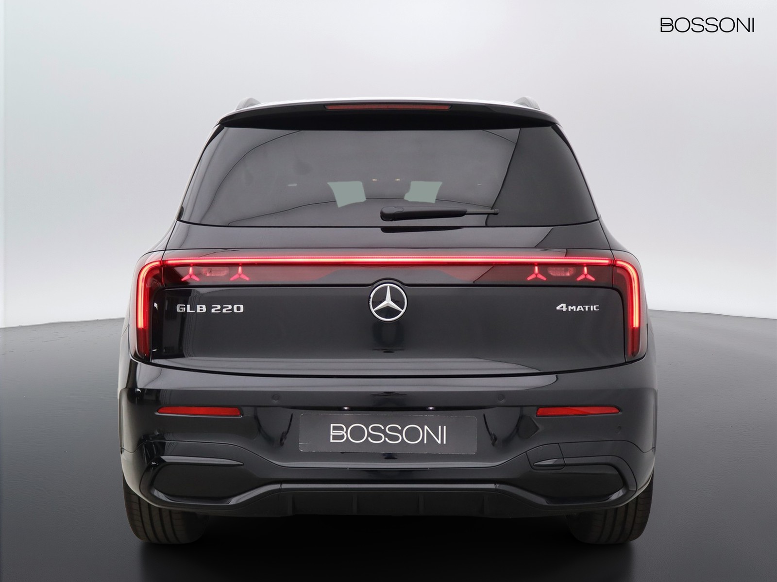 6 - Mercedes GLB 220 advanced plus 4matic 8g-edct