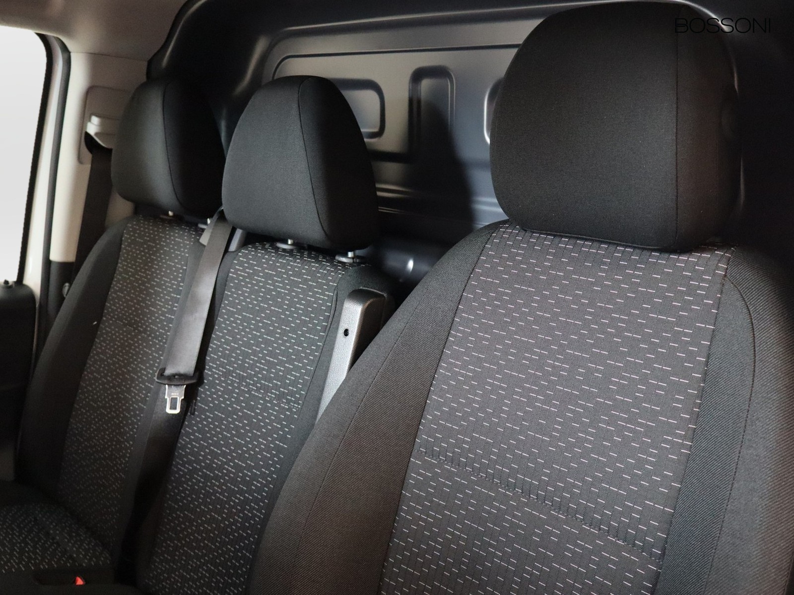 6 - Mercedes Vans Vito furgone 114 cdi long