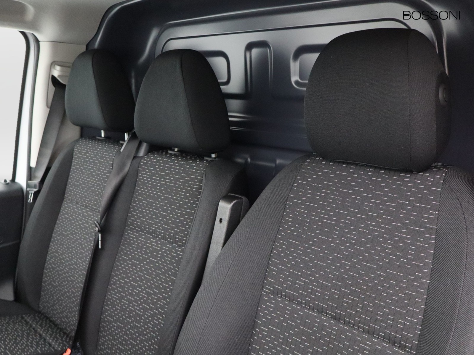 6 - Mercedes Vans Vito furgone 110 cdi long