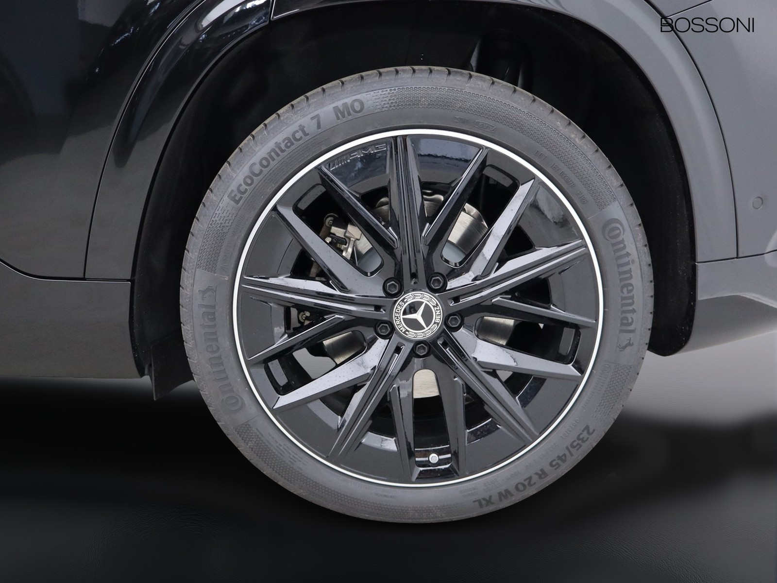 4 - Mercedes GLB 200 advanced plus 4matic 8g-edct