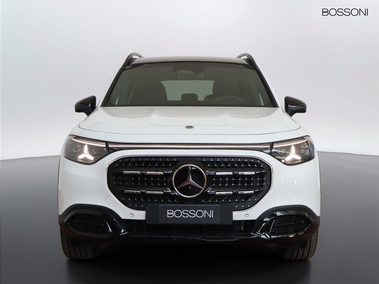 2 - Mercedes GLB 200 advanced plus 8g-edct