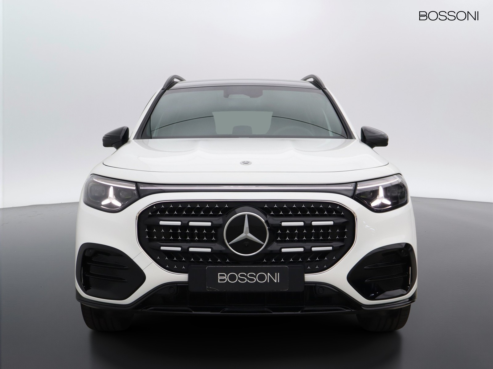 2 - Mercedes GLB 200 advanced plus 8g-edct