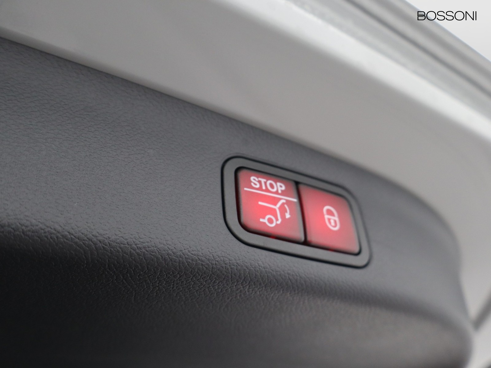 18 - Mercedes GLB 200 advanced plus 8g-edct