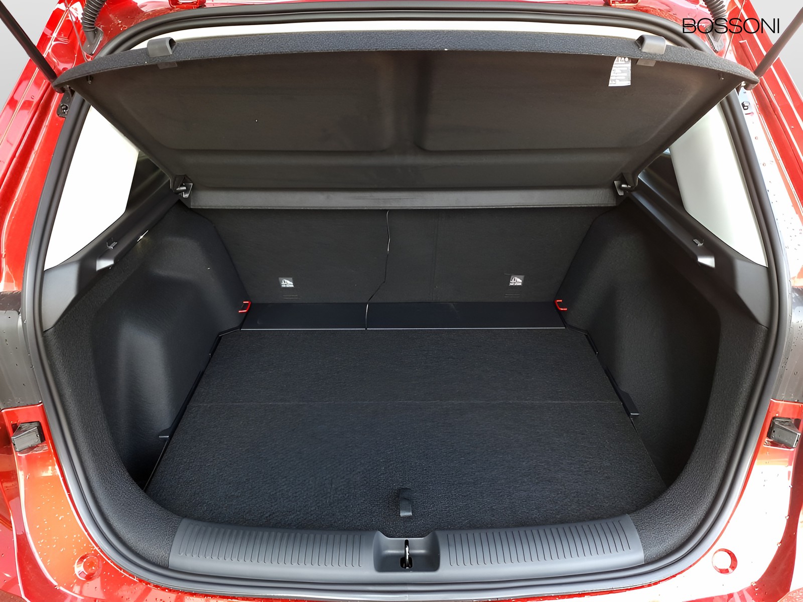 6 - Mg ZS 1.5 hybrid+ comfort auto