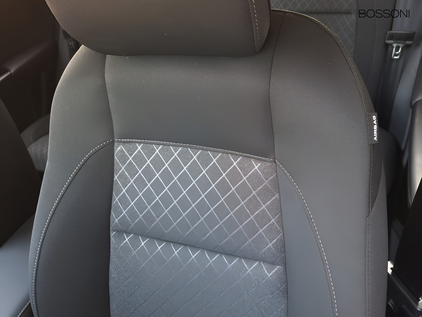 21 - Mg ZS 1.5 hybrid+ comfort auto
