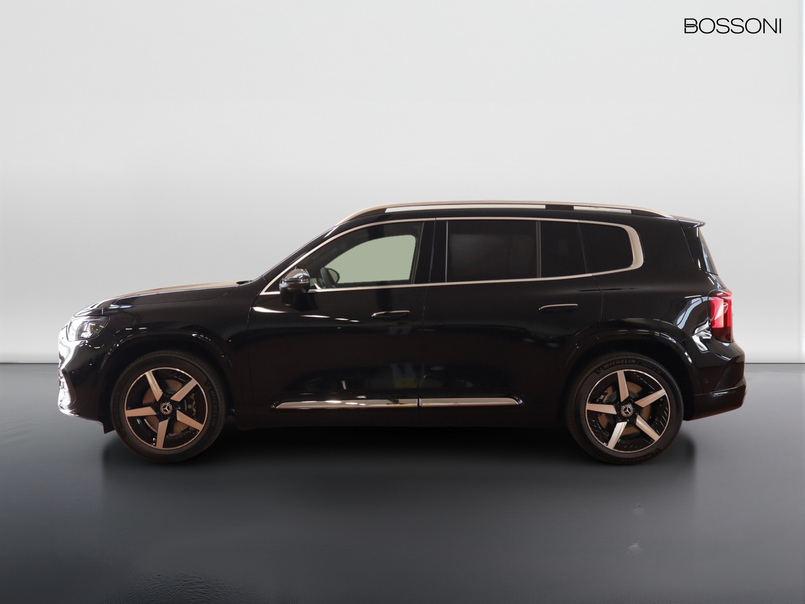 3 - Mercedes GLB 350 elettrica advanced plus 4matic