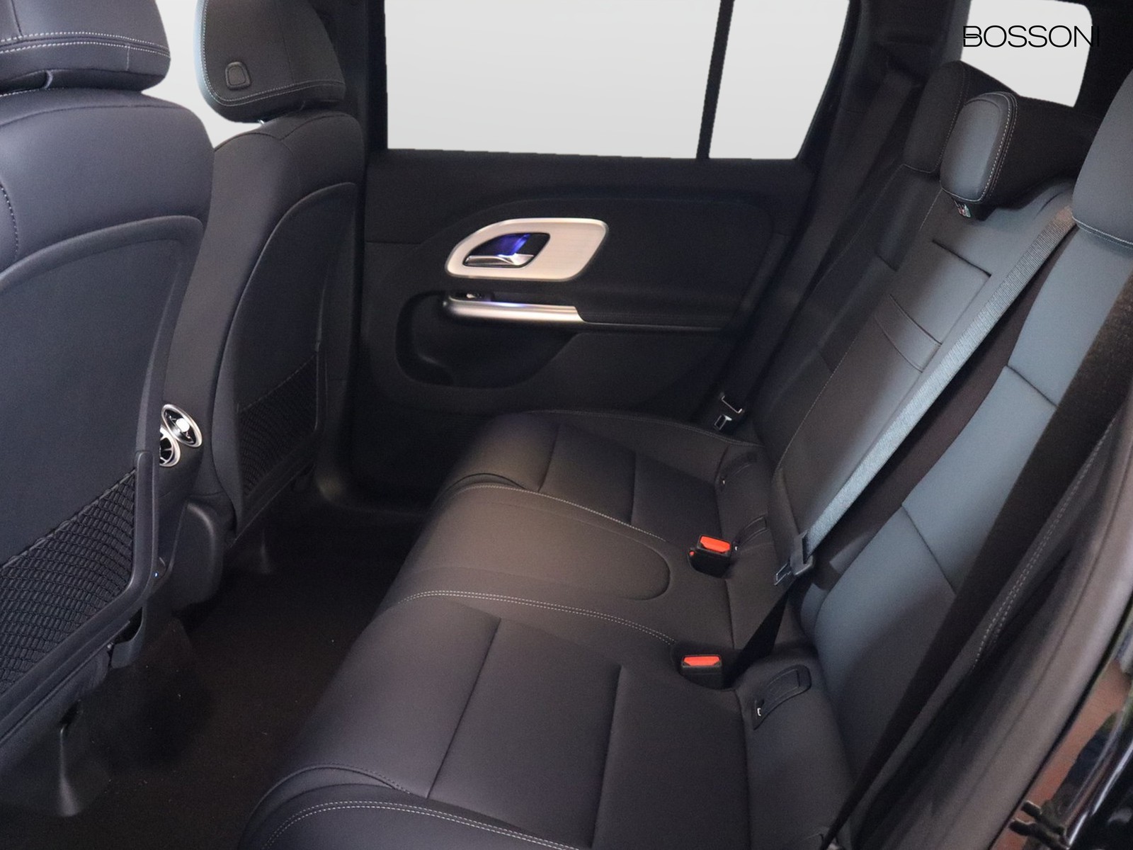 6 - Mercedes GLB 350 elettrica advanced plus 4matic