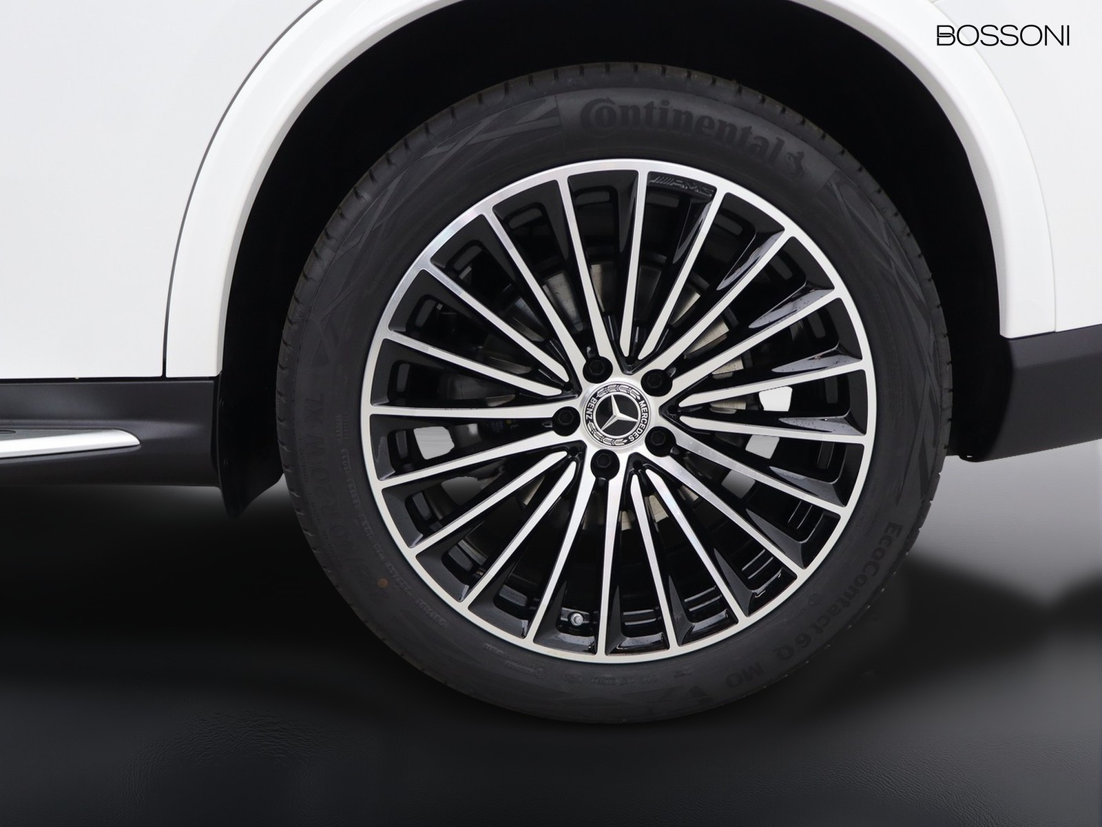 4 - Mercedes GLC suv 220 d amg line advanced 4matic 9g-tronic