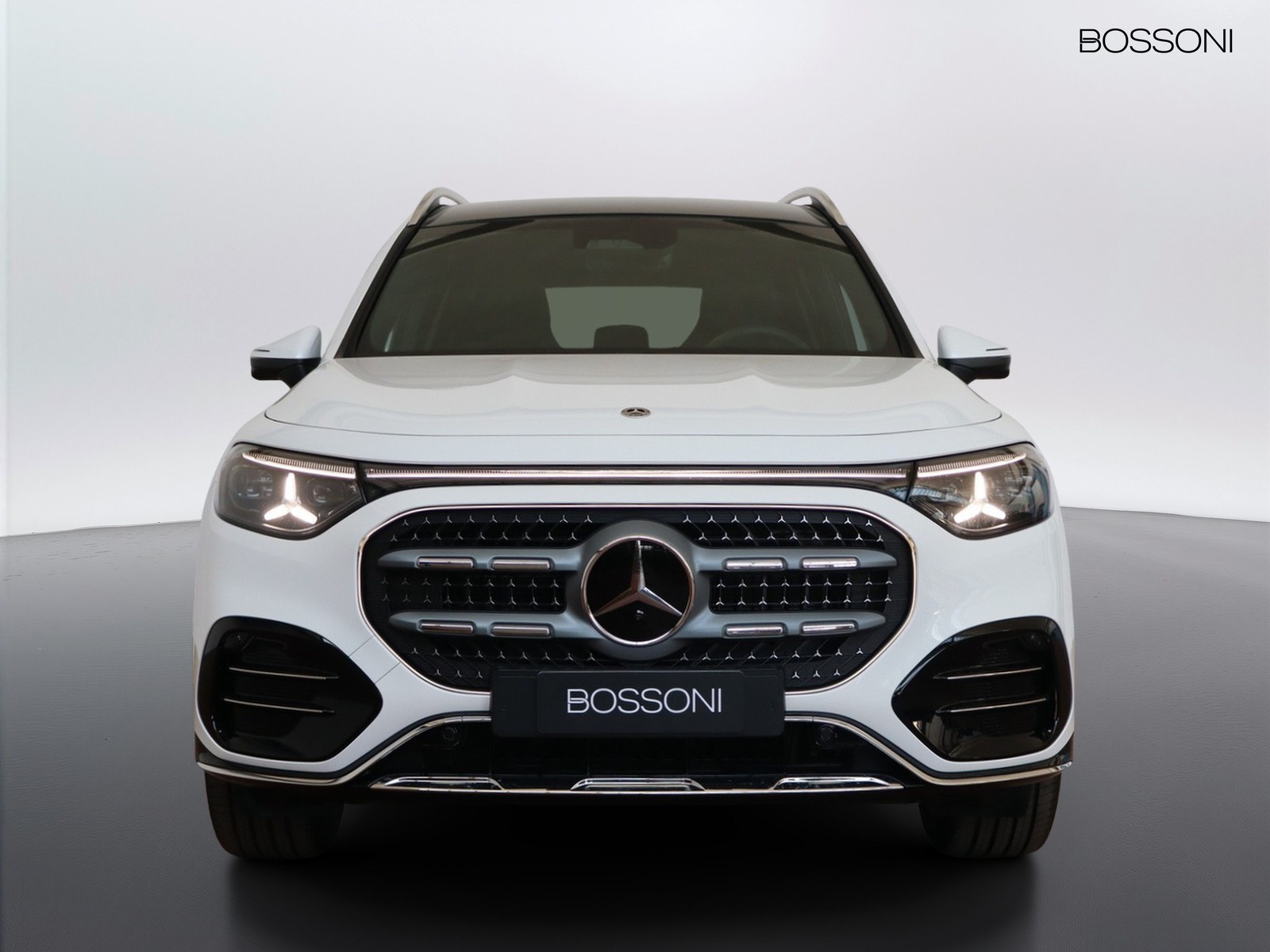 2 - Mercedes GLB 200 advanced plus 8g-edct