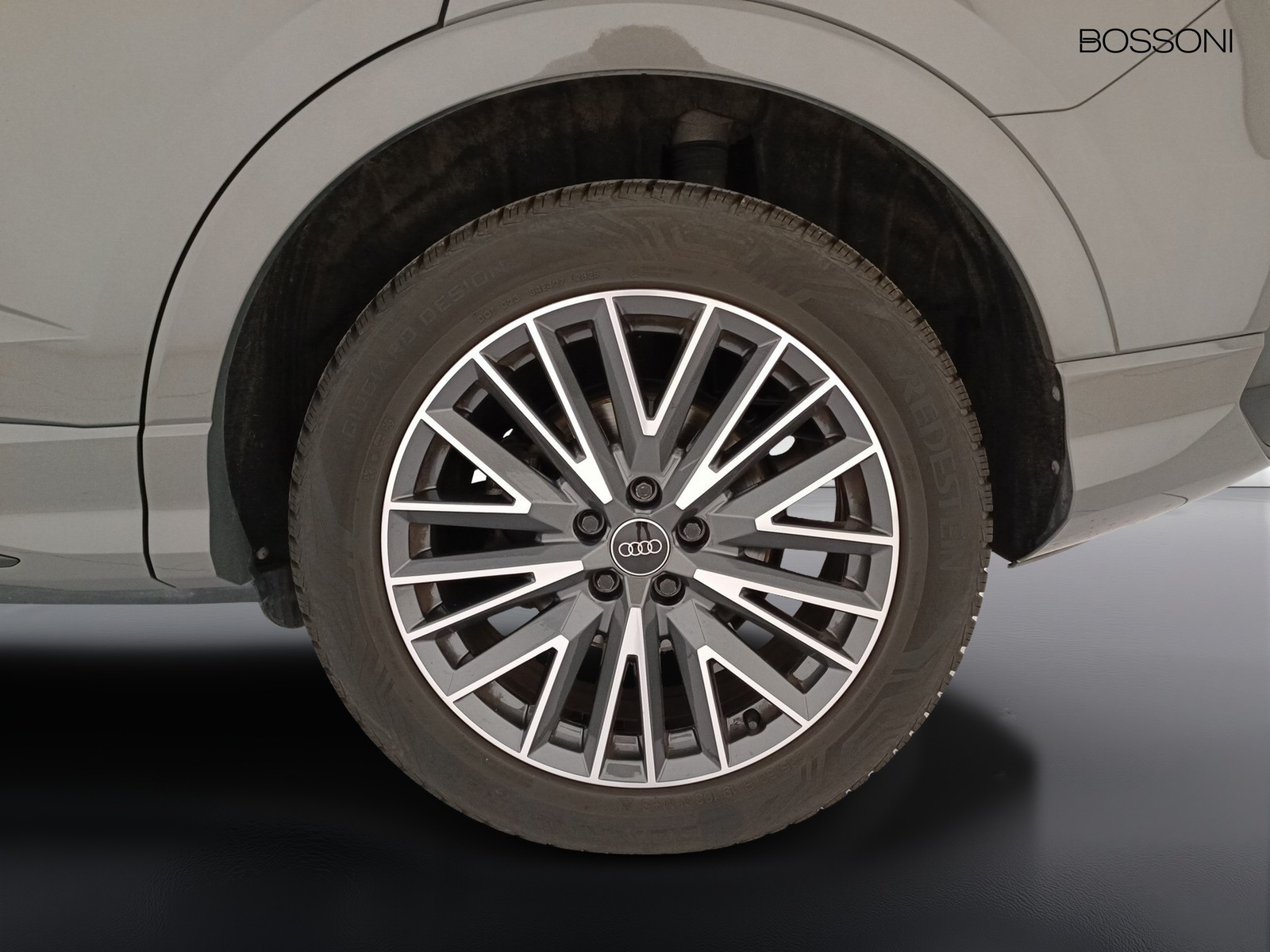 28 - Audi Q3 sportback 35 2.0 tdi s line edition s tronic