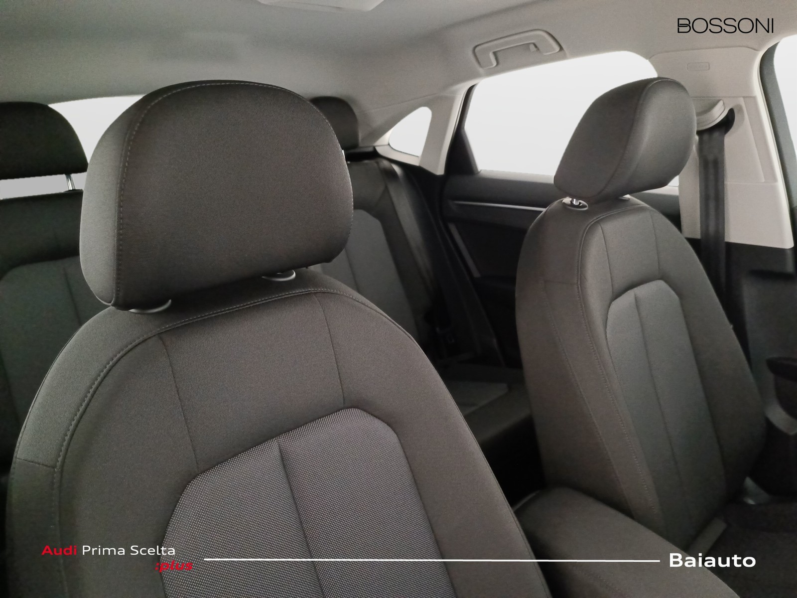 24 - Audi Q3 sportback 35 2.0 tdi business plus s tronic
