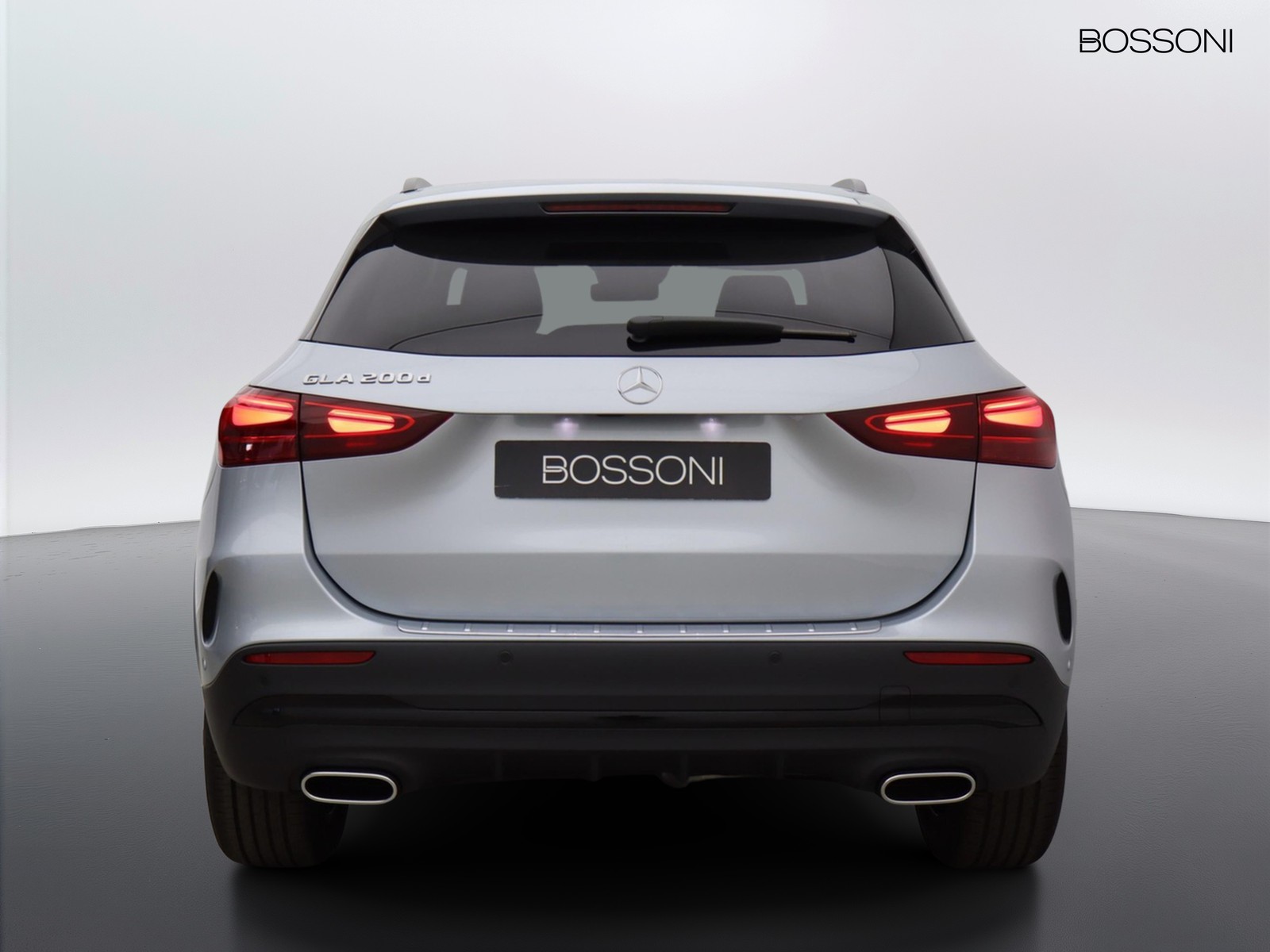 6 - Mercedes GLA 200 d amg line extra 8g-dct