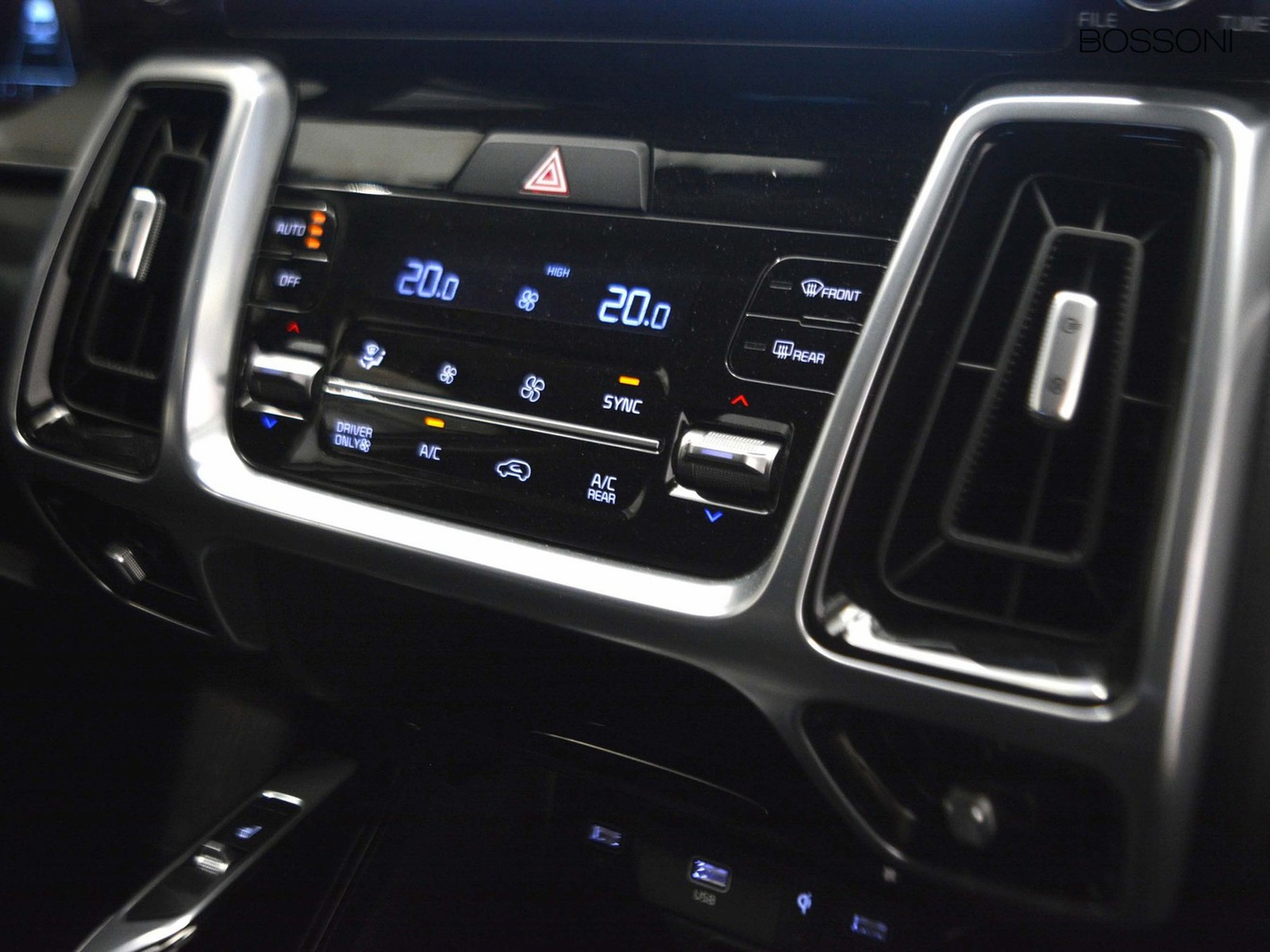 11 - Kia Sorento 1.6 t-gdi phev style awd at6