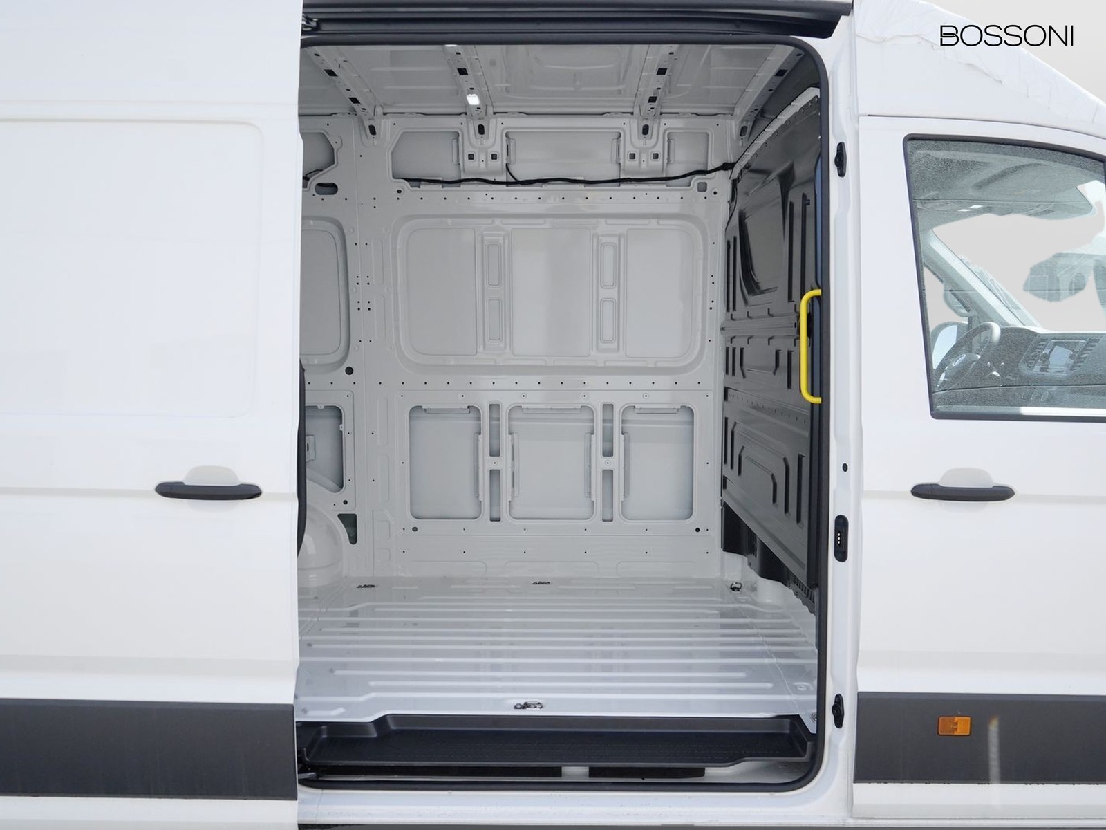 8 - Volkswagen VIC Crafter 30 2.0 tdi 140cv l3h3 business