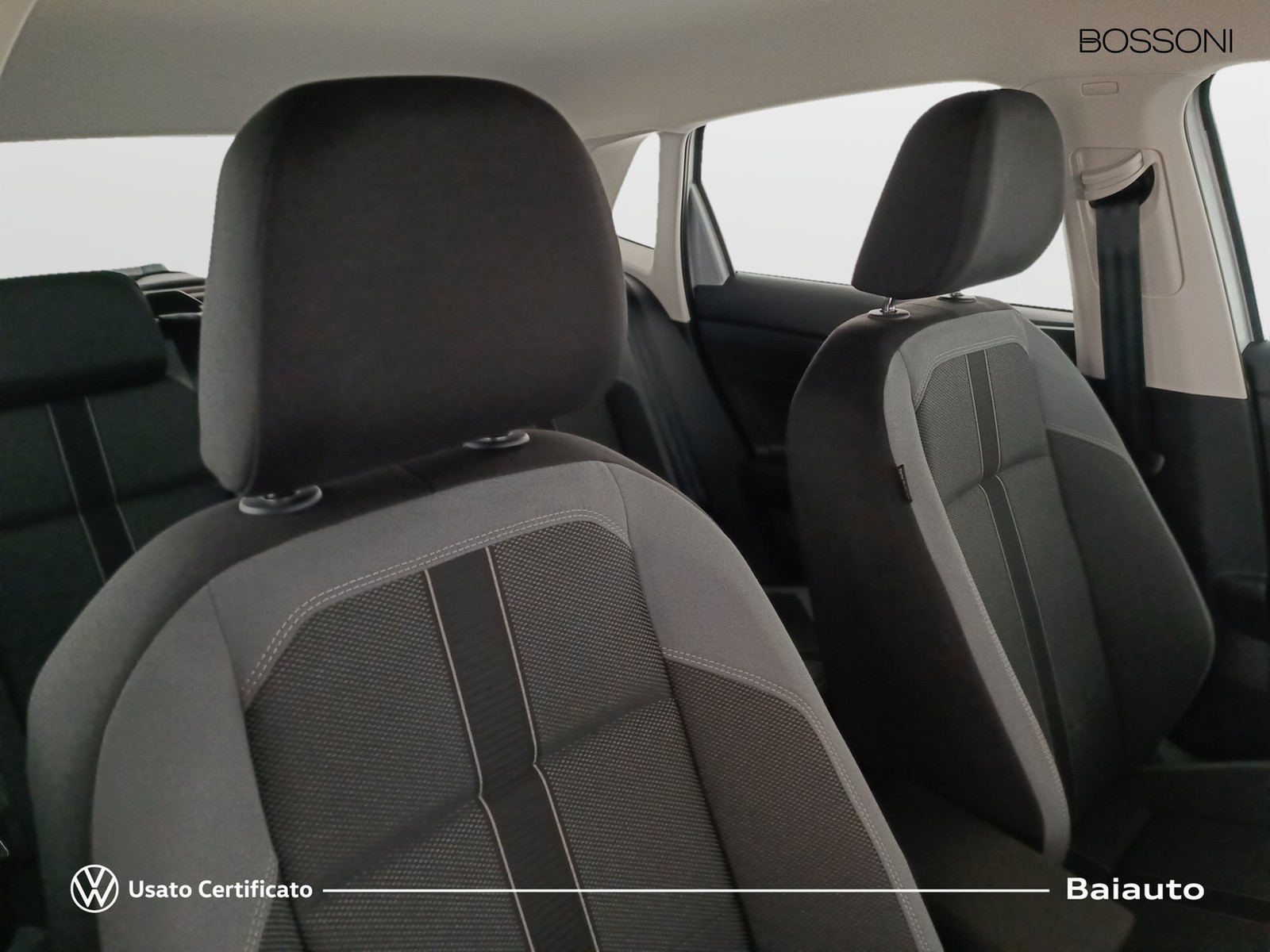 21 - Volkswagen Polo 1.0 tsi 95cv style
