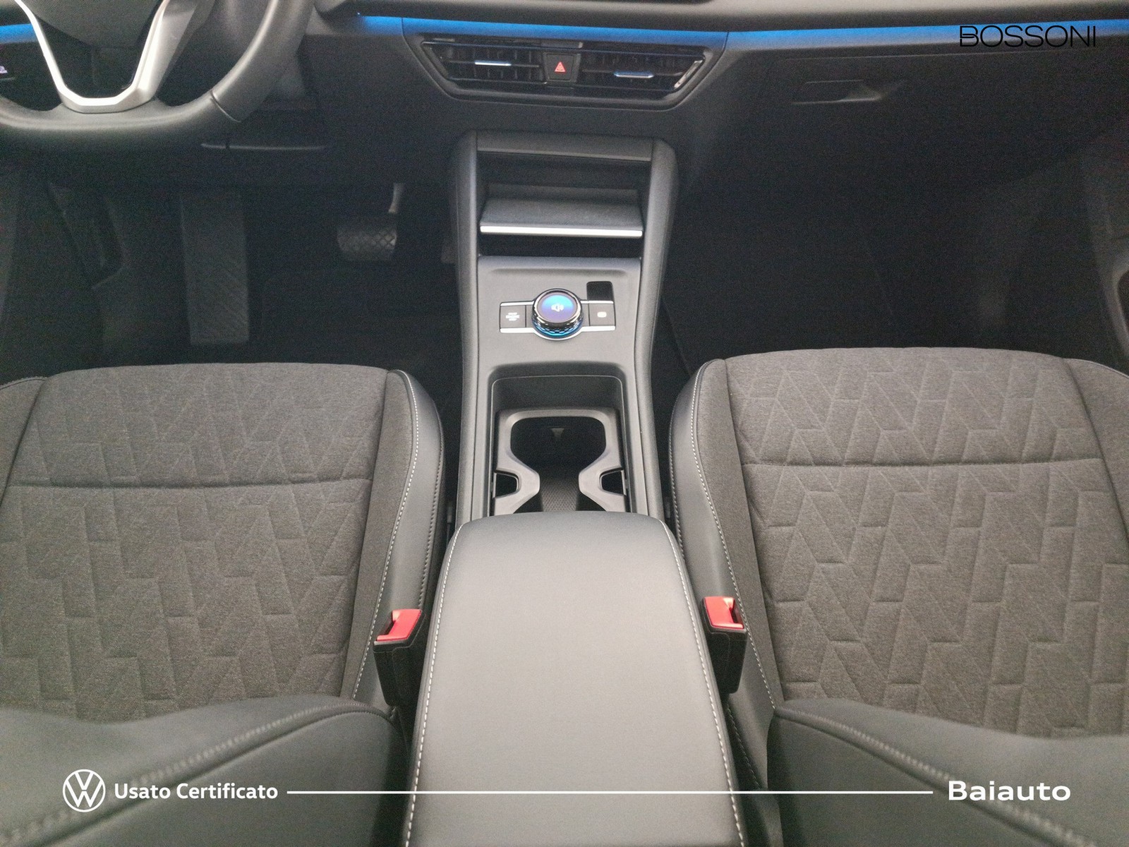 14 - Volkswagen Tiguan 2.0 tdi scr 150cv life dsg