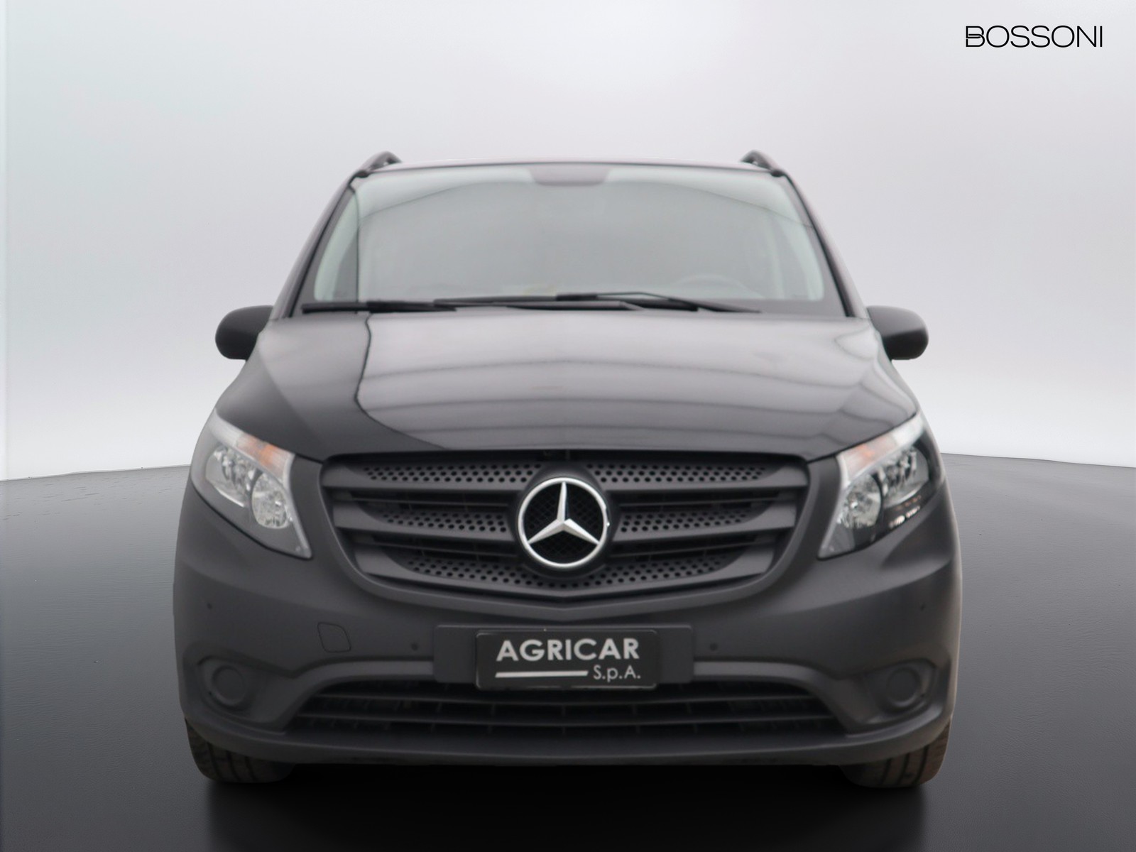 2 - Mercedes Vans Vito 116 cdi long tourer pro auto my20