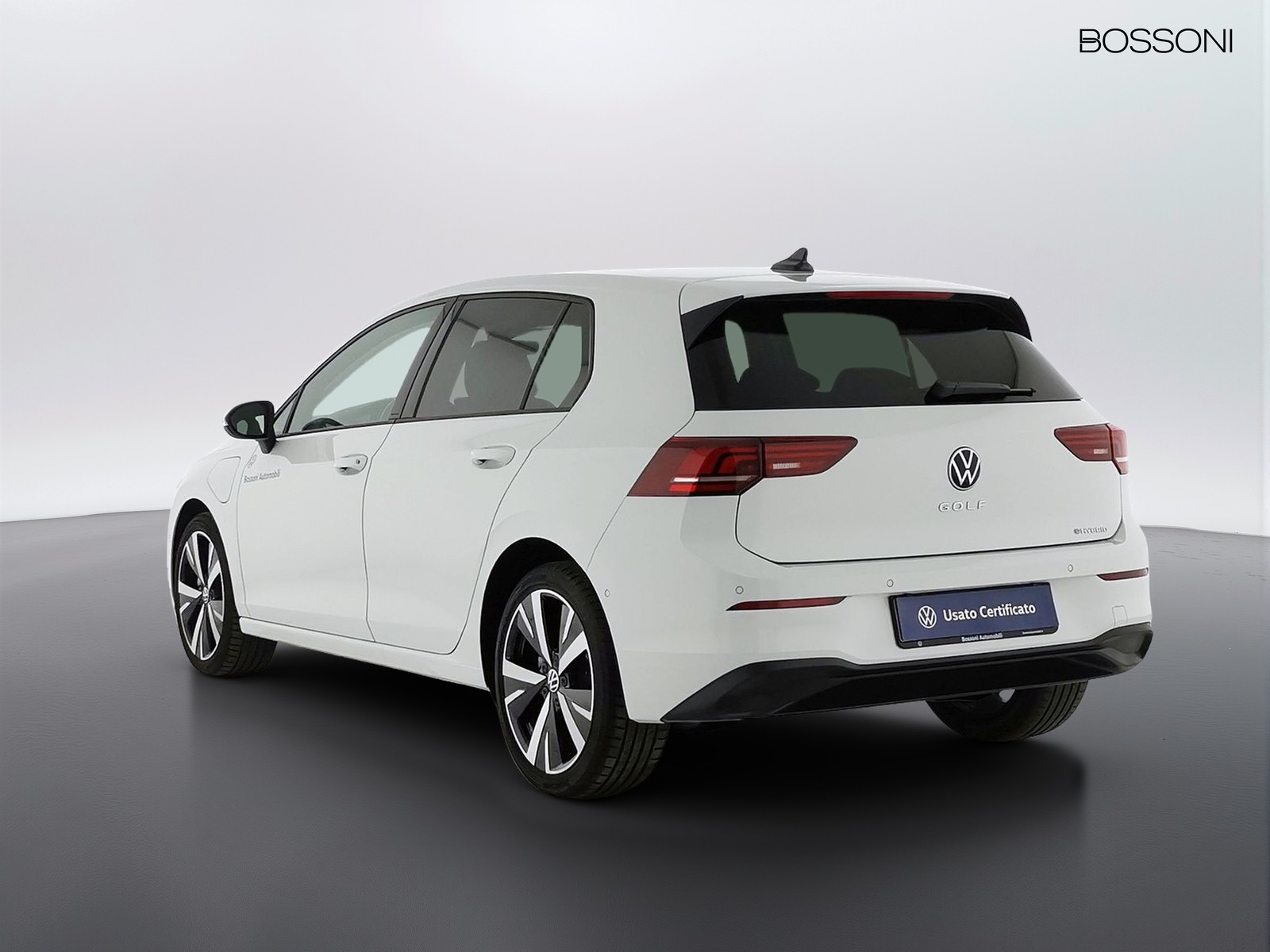 4 - Volkswagen Golf 1.5 tsi ehybrid 204cv edition plus dsg