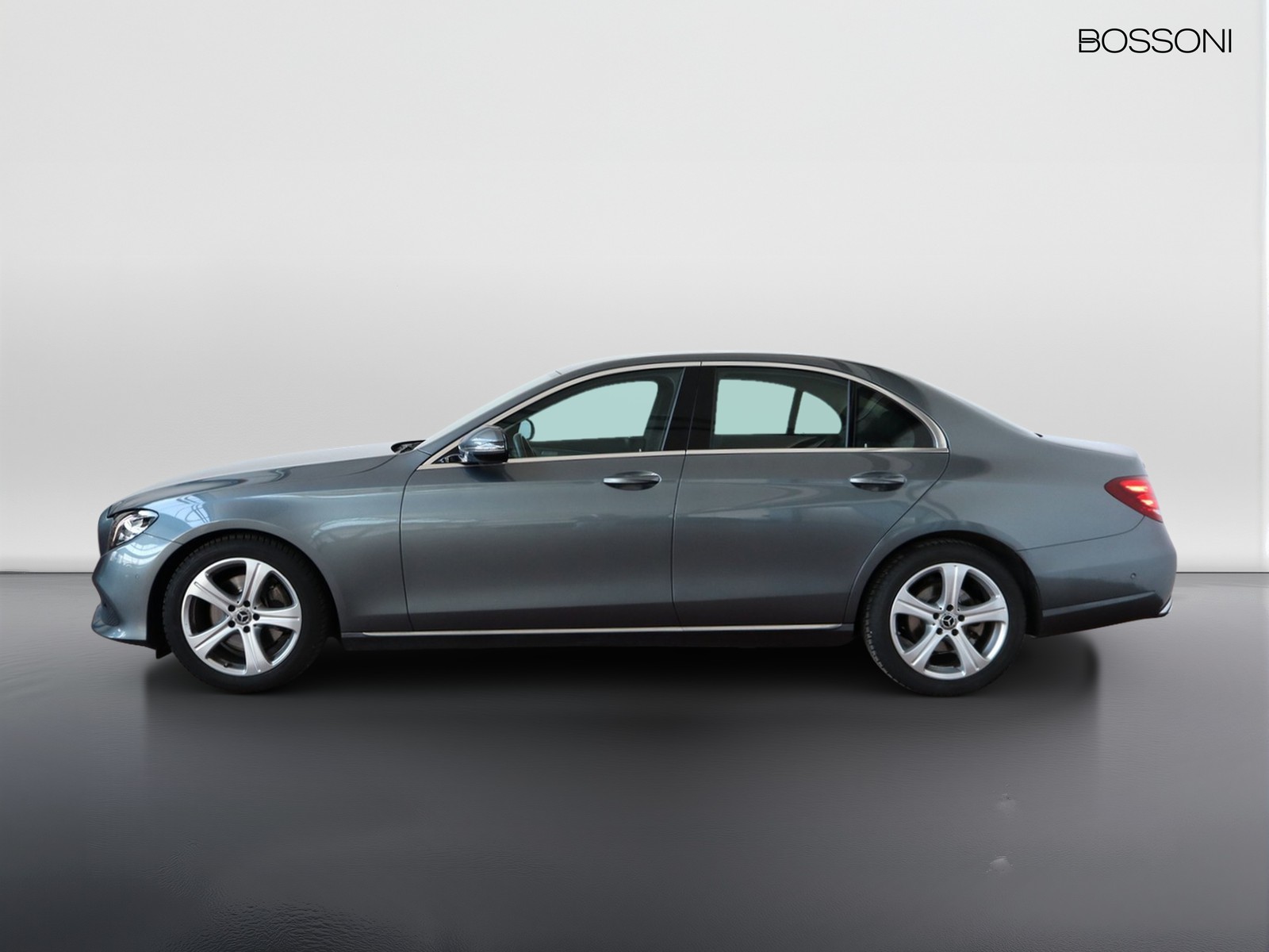 3 - Mercedes Classe E berlina 220 d business sport 4matic 9g-tronic plus