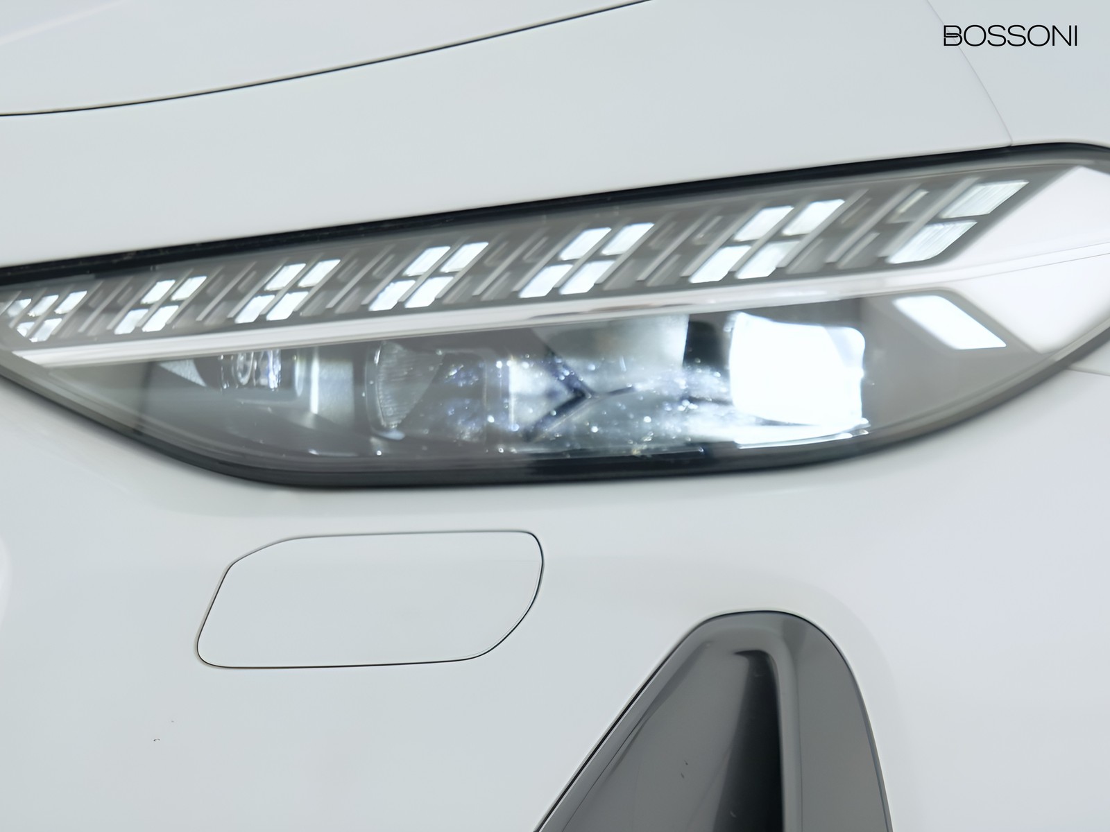 6 - Audi A5 avant 2.0 tdi mhev+ 204cv business advanced