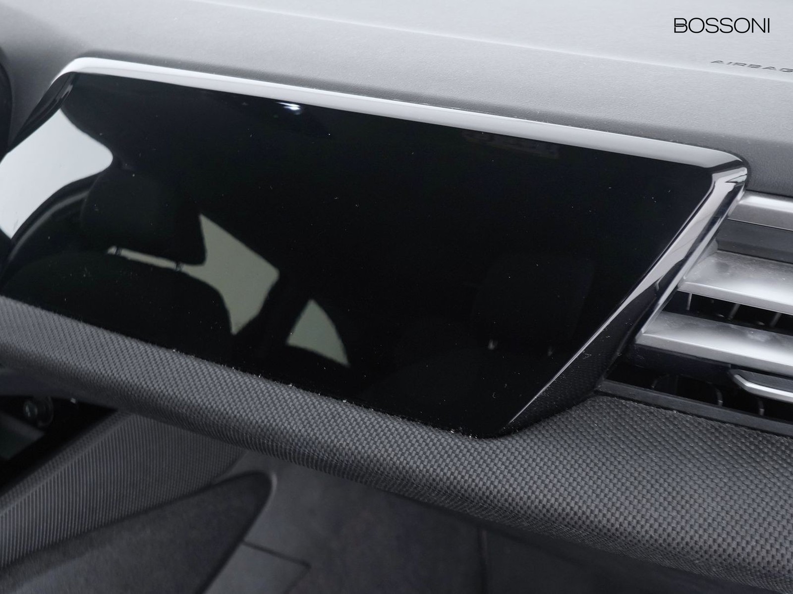 18 - Audi A5 avant 2.0 tdi mhev+ 204cv business advanced