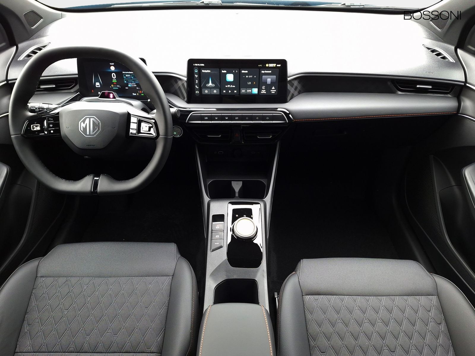 8 - Mg MG3 1.5 hybrid+ luxury