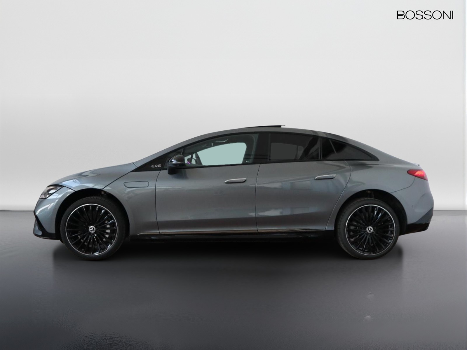 3 - Mercedes EQE 350 premium plus 4matic