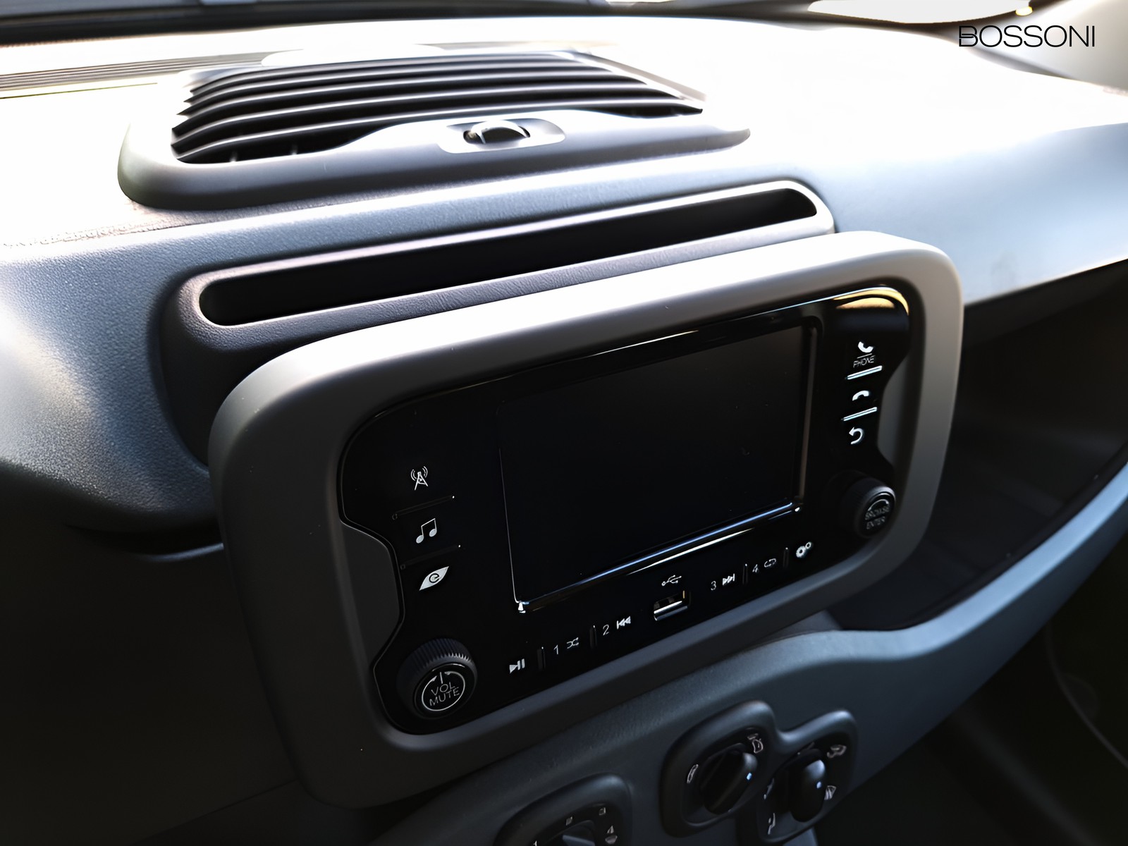 16 - Fiat Pandina 1.0 firefly hybrid 65cv icon s&s 5p.ti
