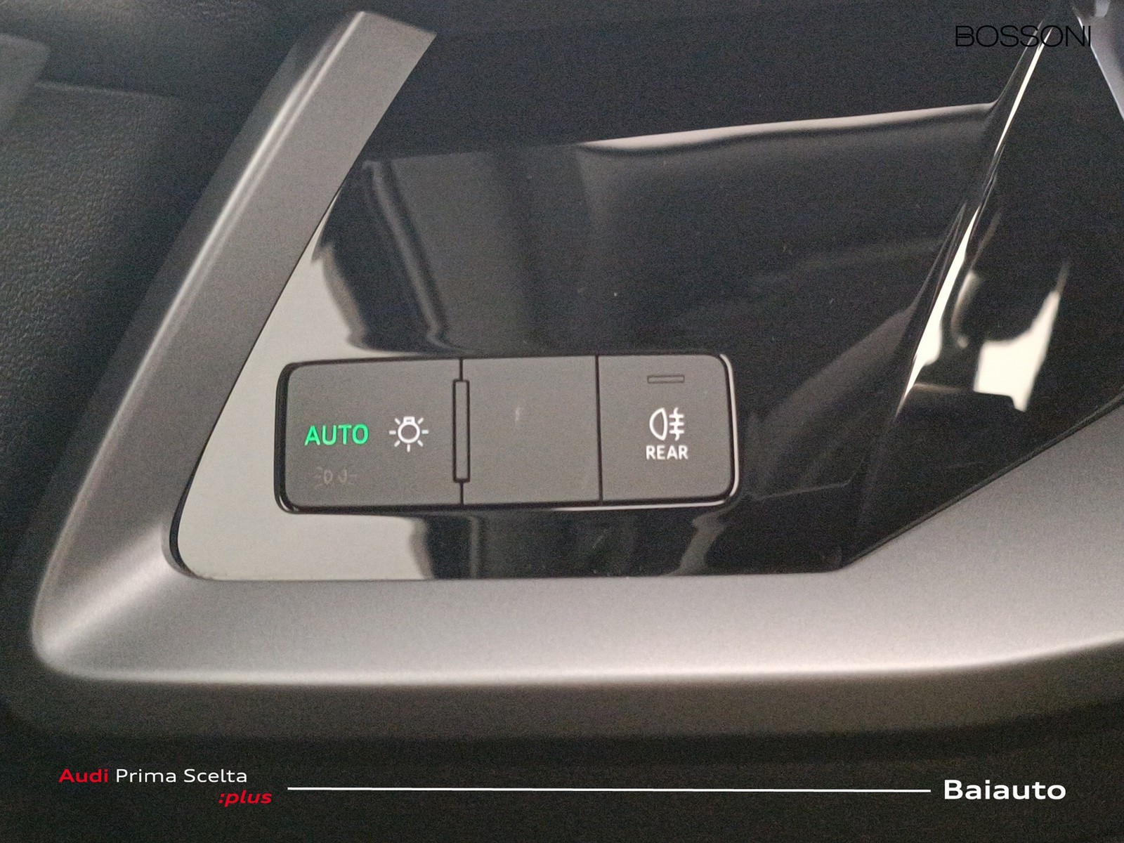 18 - Audi A3 allstreet 2.0 tdi 150cv business s tronic