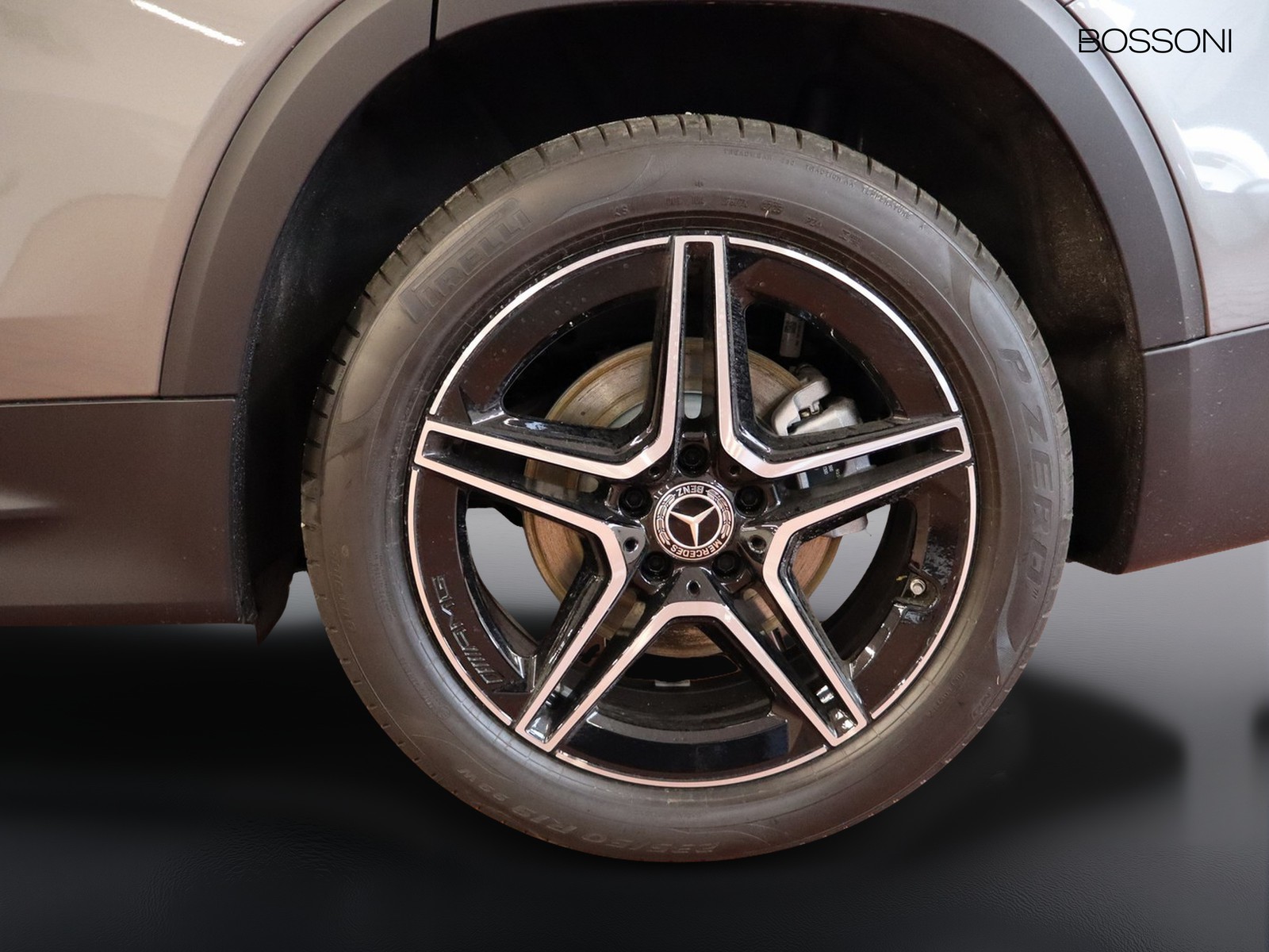 4 - Mercedes GLB 220 d amg line premium 4matic 8g-dct