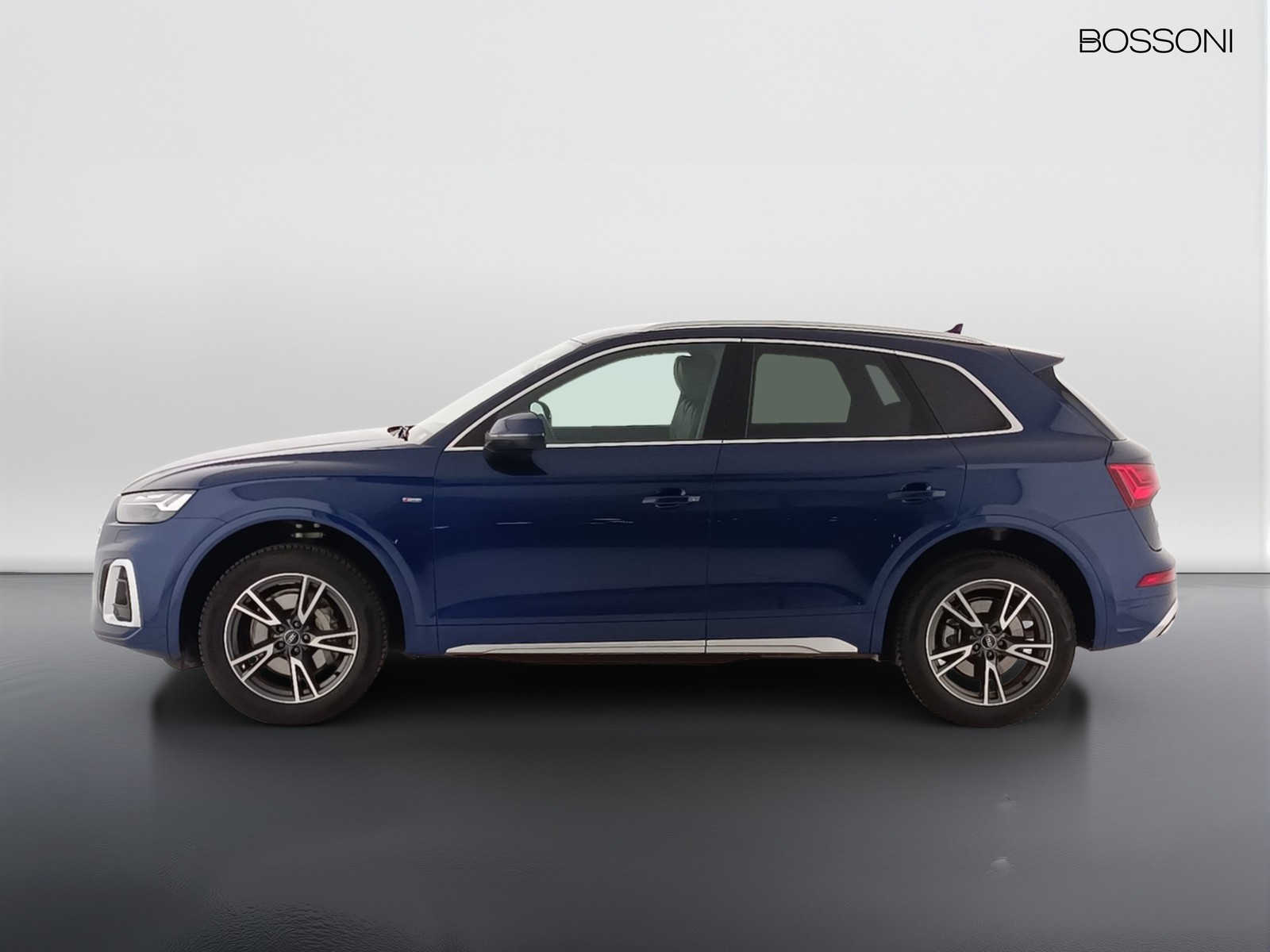15 - Audi Q5 40 2.0 tdi mhev 12v s line quattro s tronic